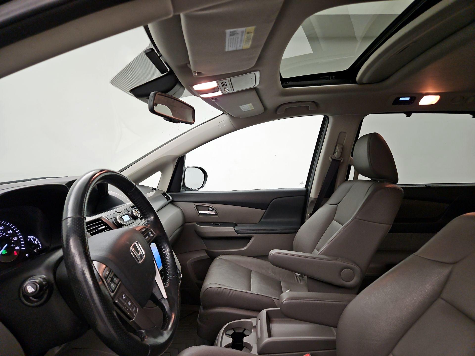 Thumbnail: 2016 Honda Odyssey - 20