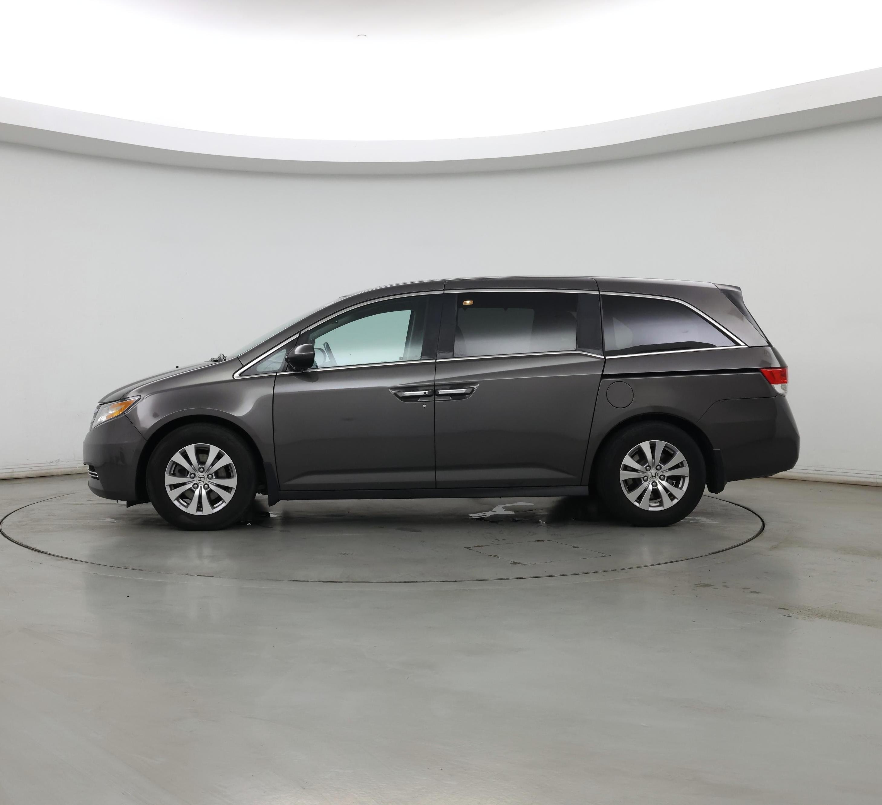 Thumbnail: 2016 Honda Odyssey - 3