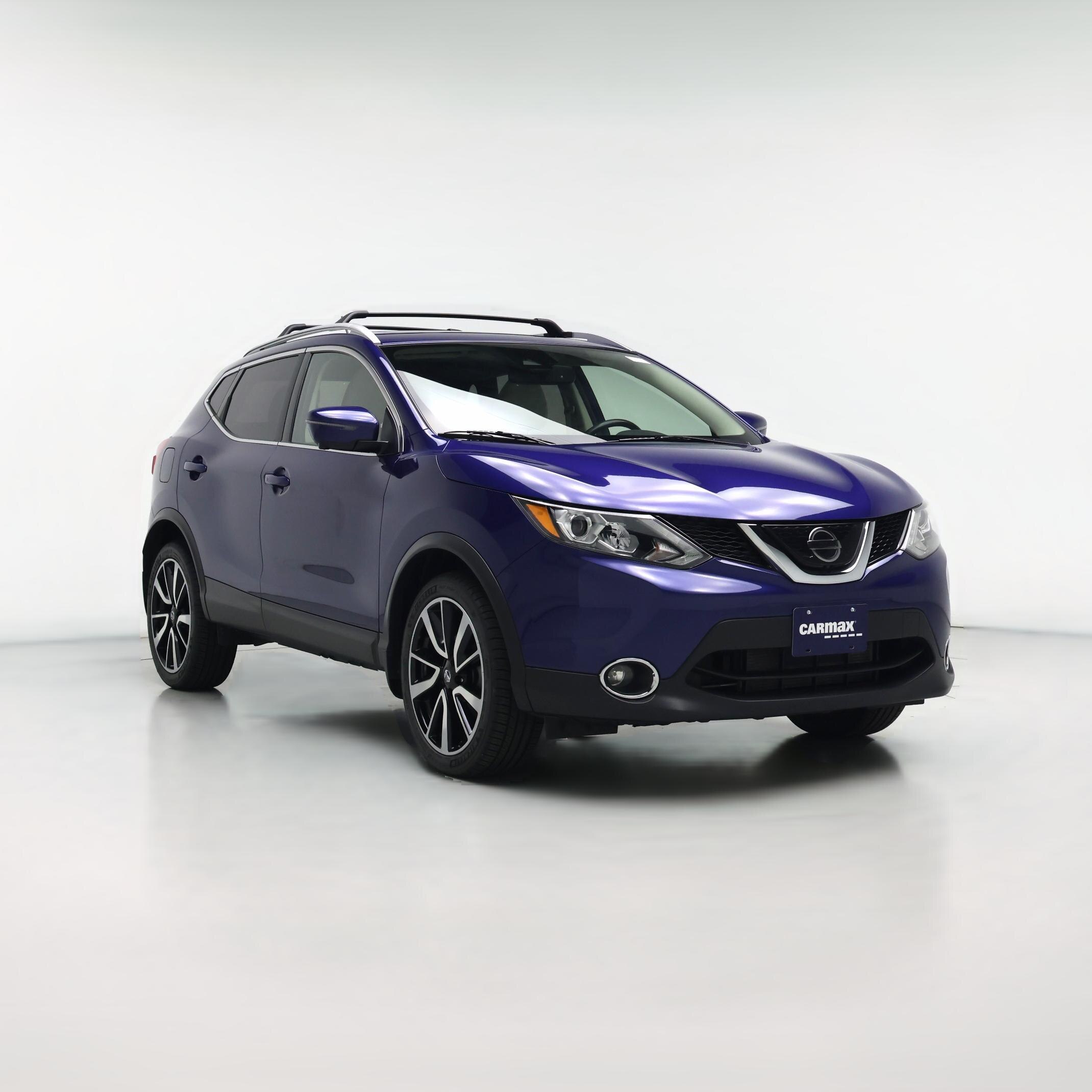 Thumbnail: 2019 Nissan Rogue Sport - 1