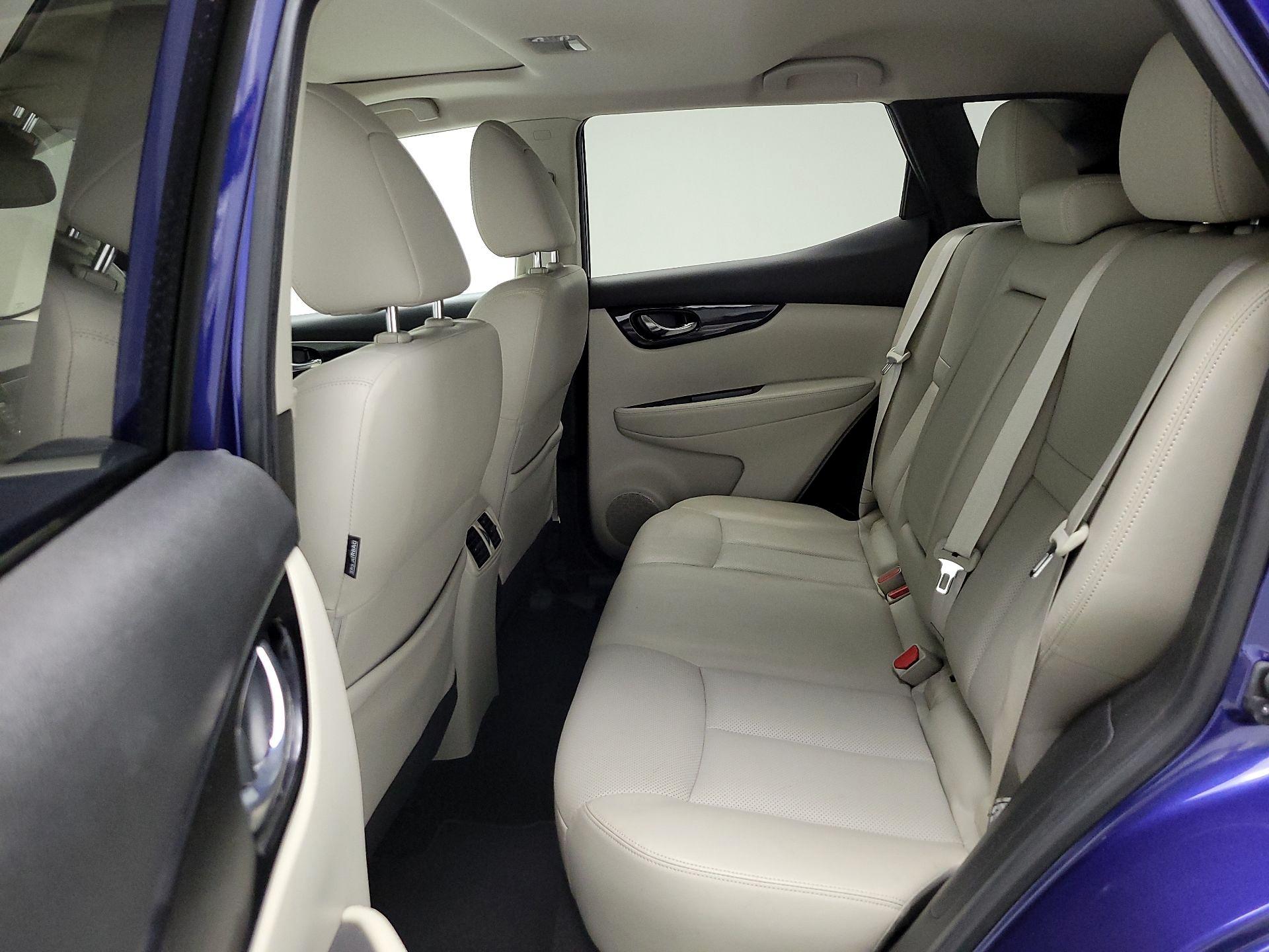 Thumbnail: 2019 Nissan Rogue Sport - 20
