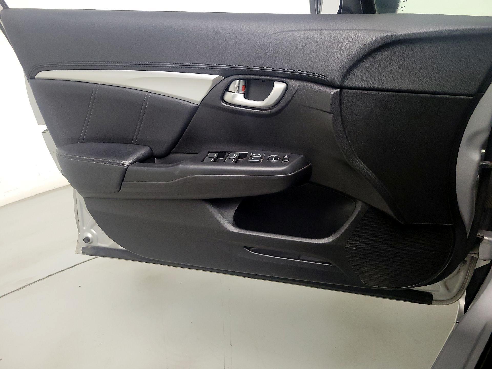 Thumbnail: 2015 Honda Civic - 12