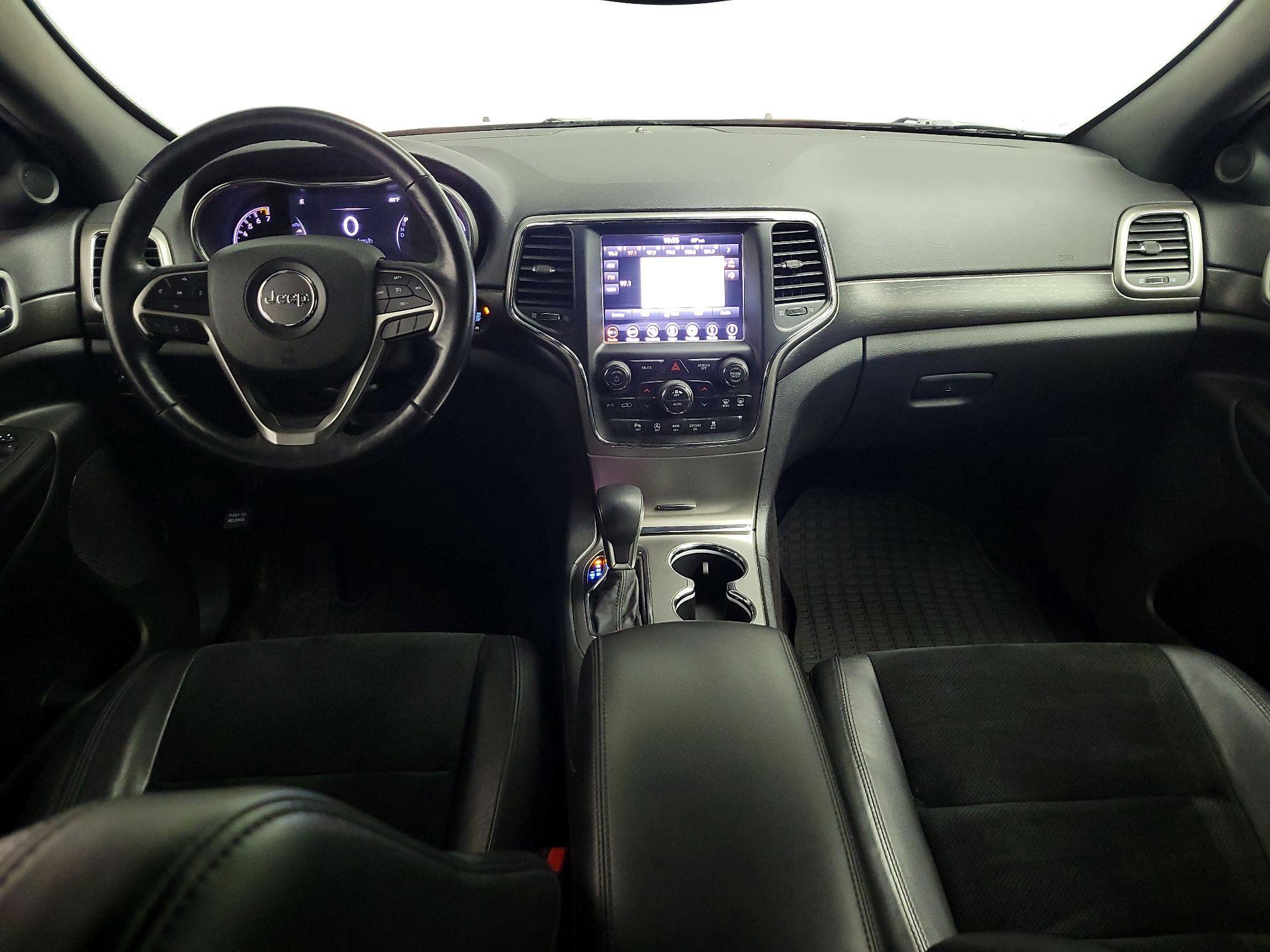 Thumbnail: 2018 Jeep Grand Cherokee - 9