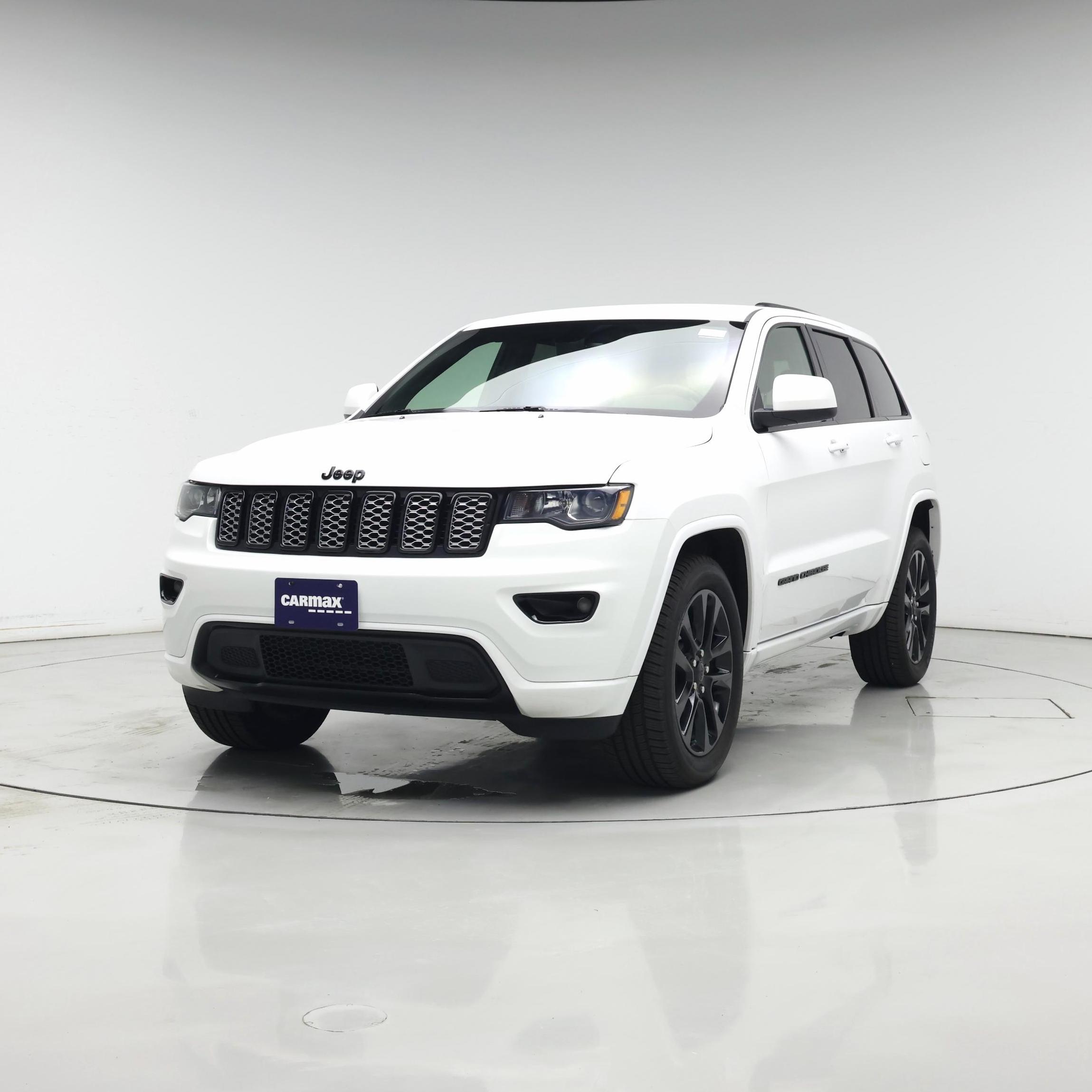Thumbnail: 2018 Jeep Grand Cherokee - 4