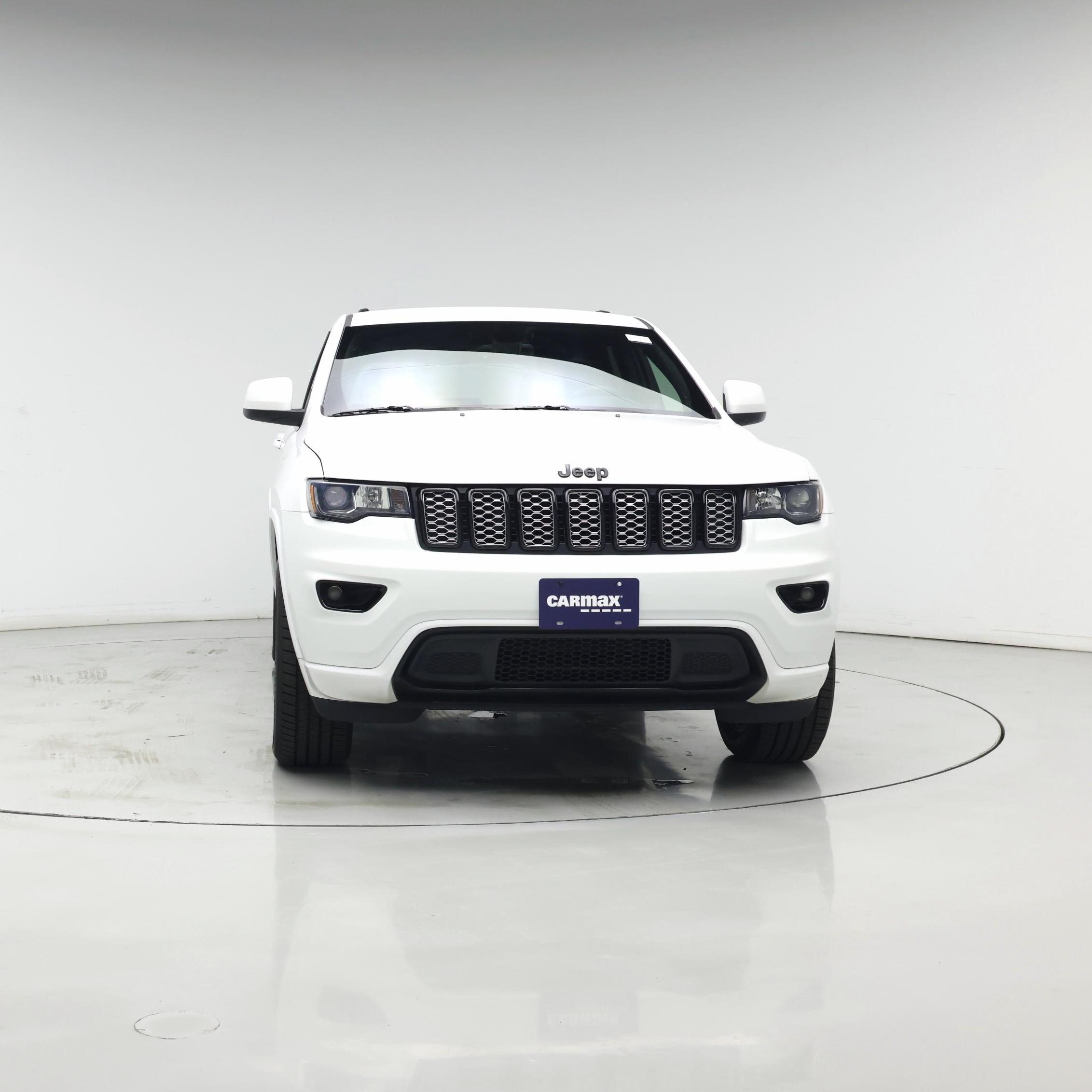 Thumbnail: 2018 Jeep Grand Cherokee - 5