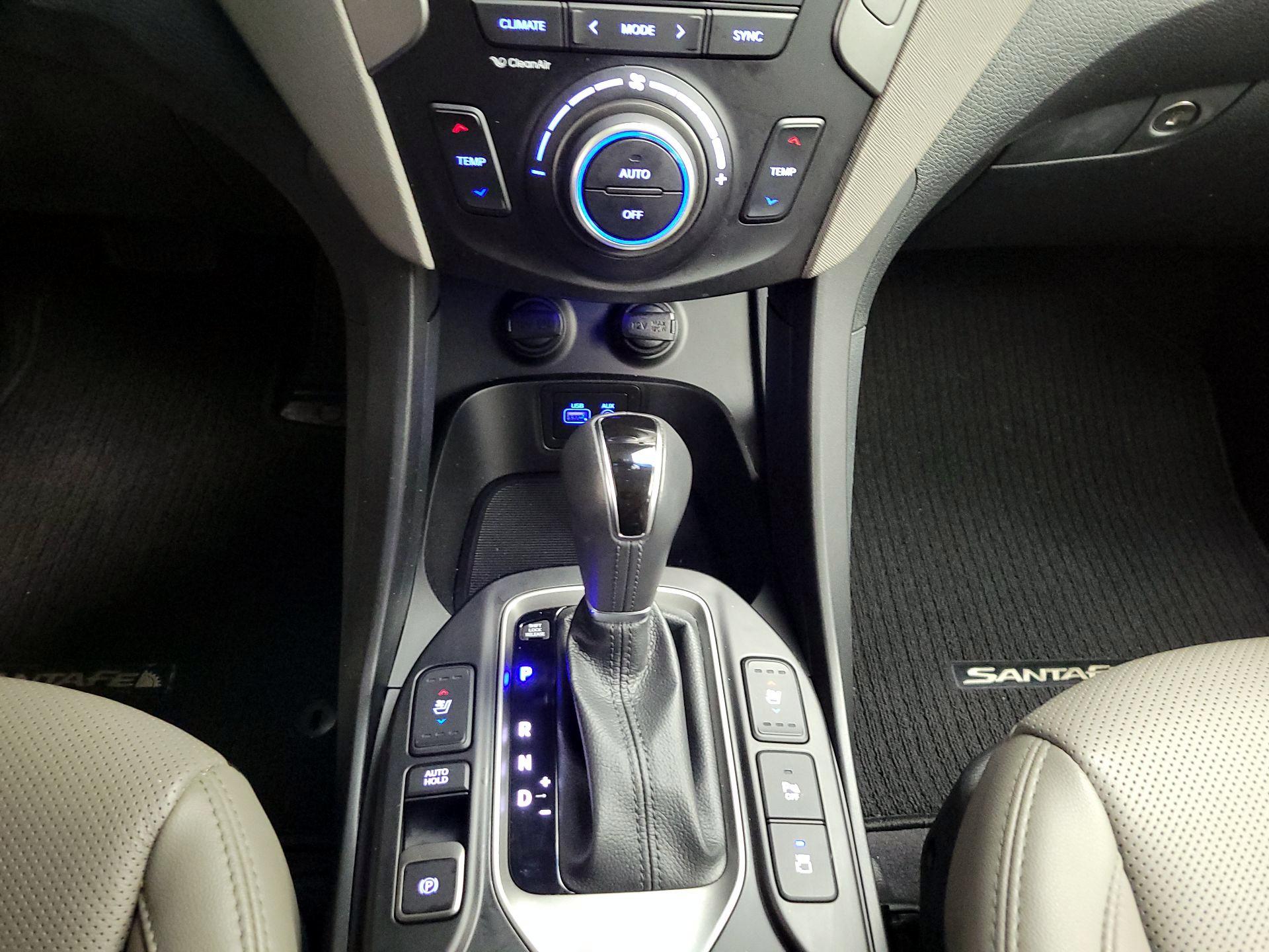 Thumbnail: 2018 Hyundai Santa Fe - 16