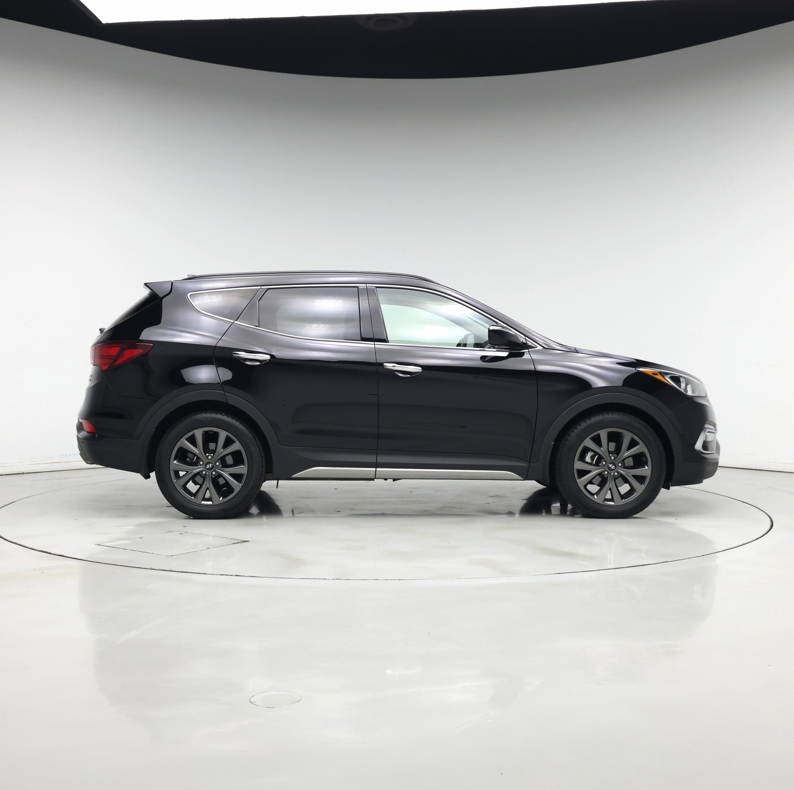 Thumbnail: 2018 Hyundai Santa Fe - 7