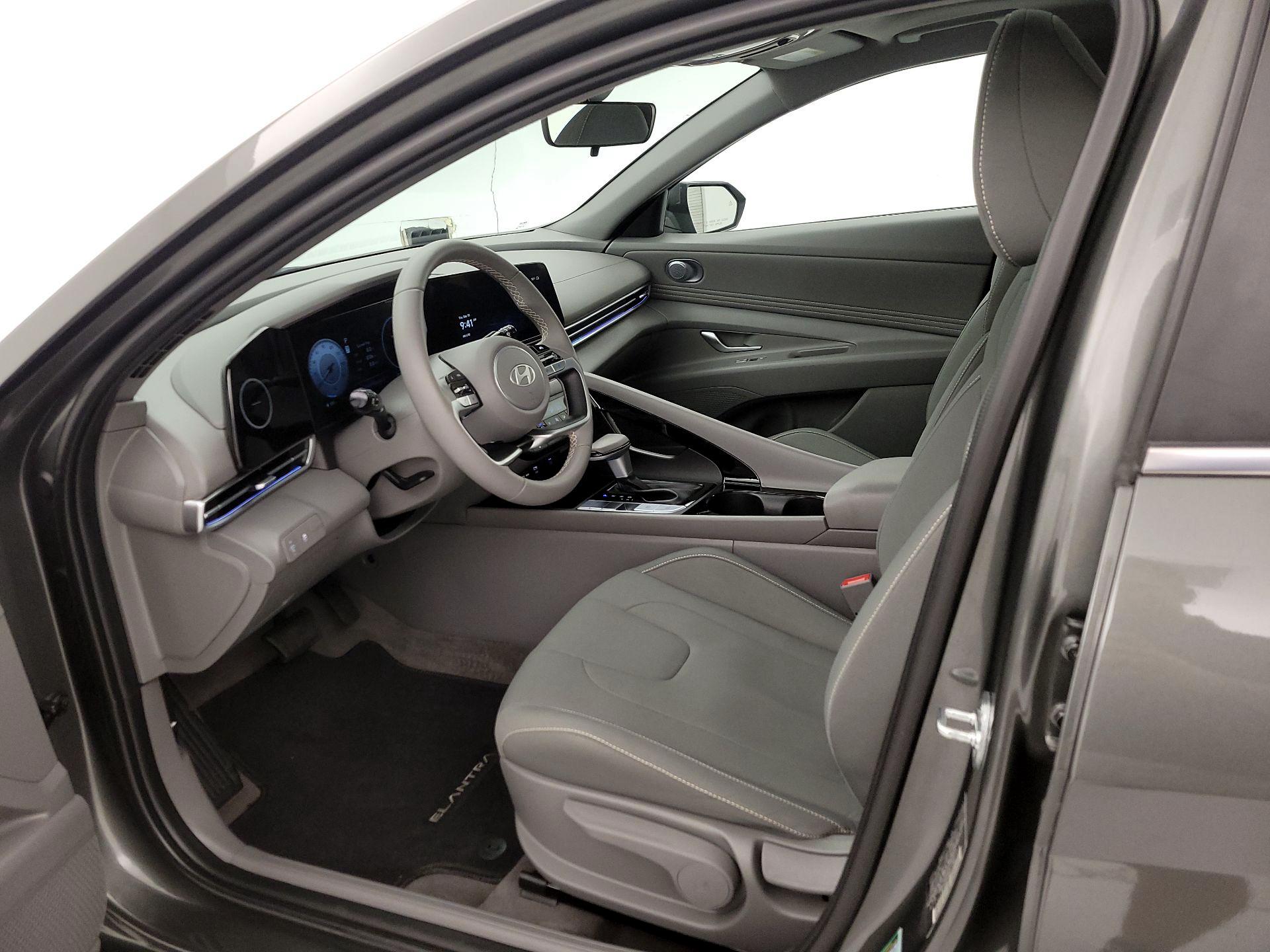 Thumbnail: 2024 Hyundai Elantra - 11