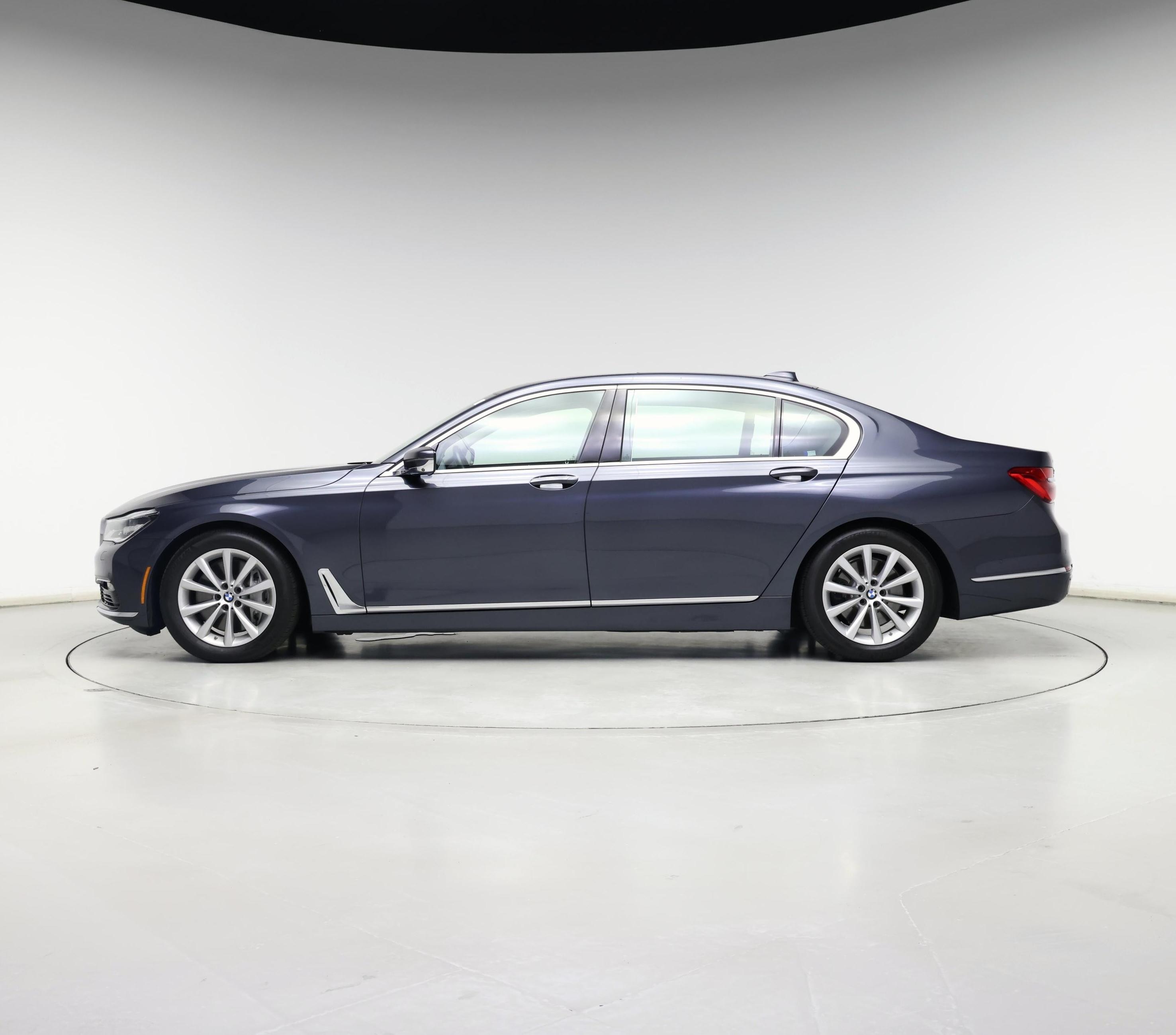 Thumbnail: 2018 BMW 7 Series - 3