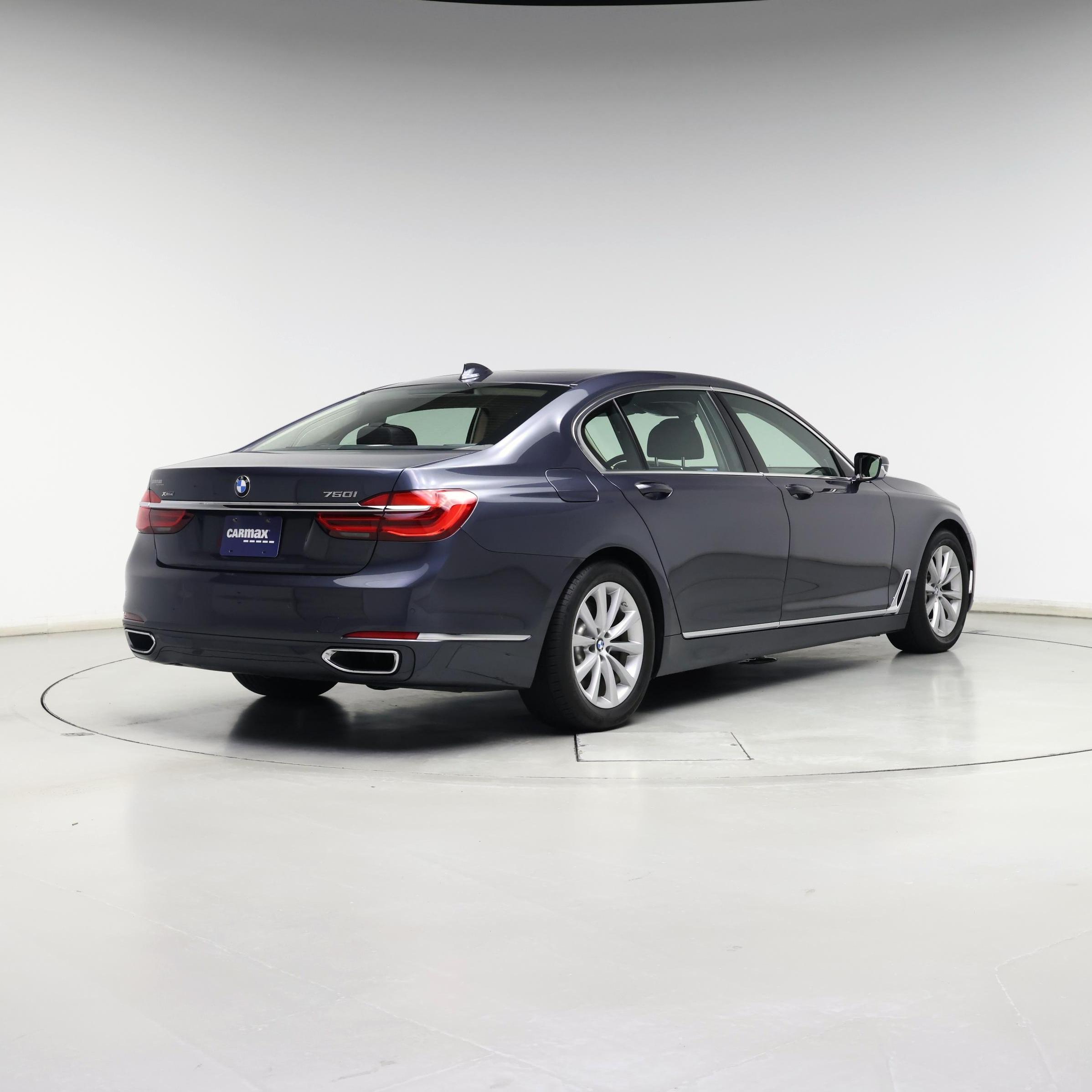 Thumbnail: 2018 BMW 7 Series - 8