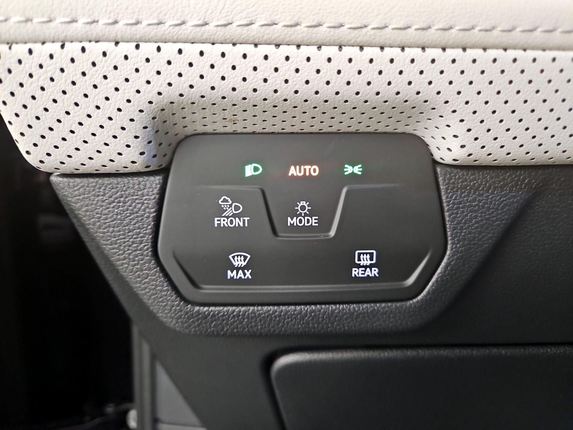 Thumbnail: 2024 Volkswagen Atlas - 13