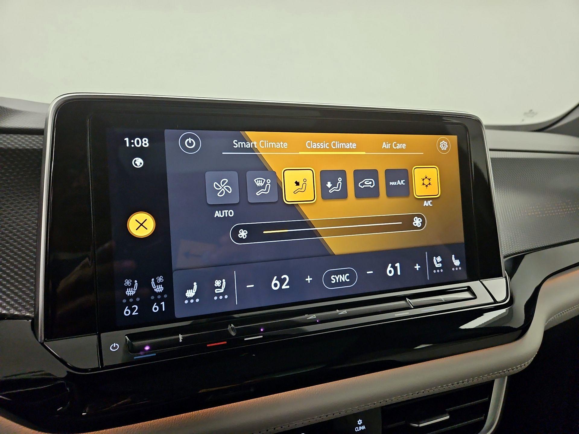 Thumbnail: 2024 Volkswagen Atlas - 17