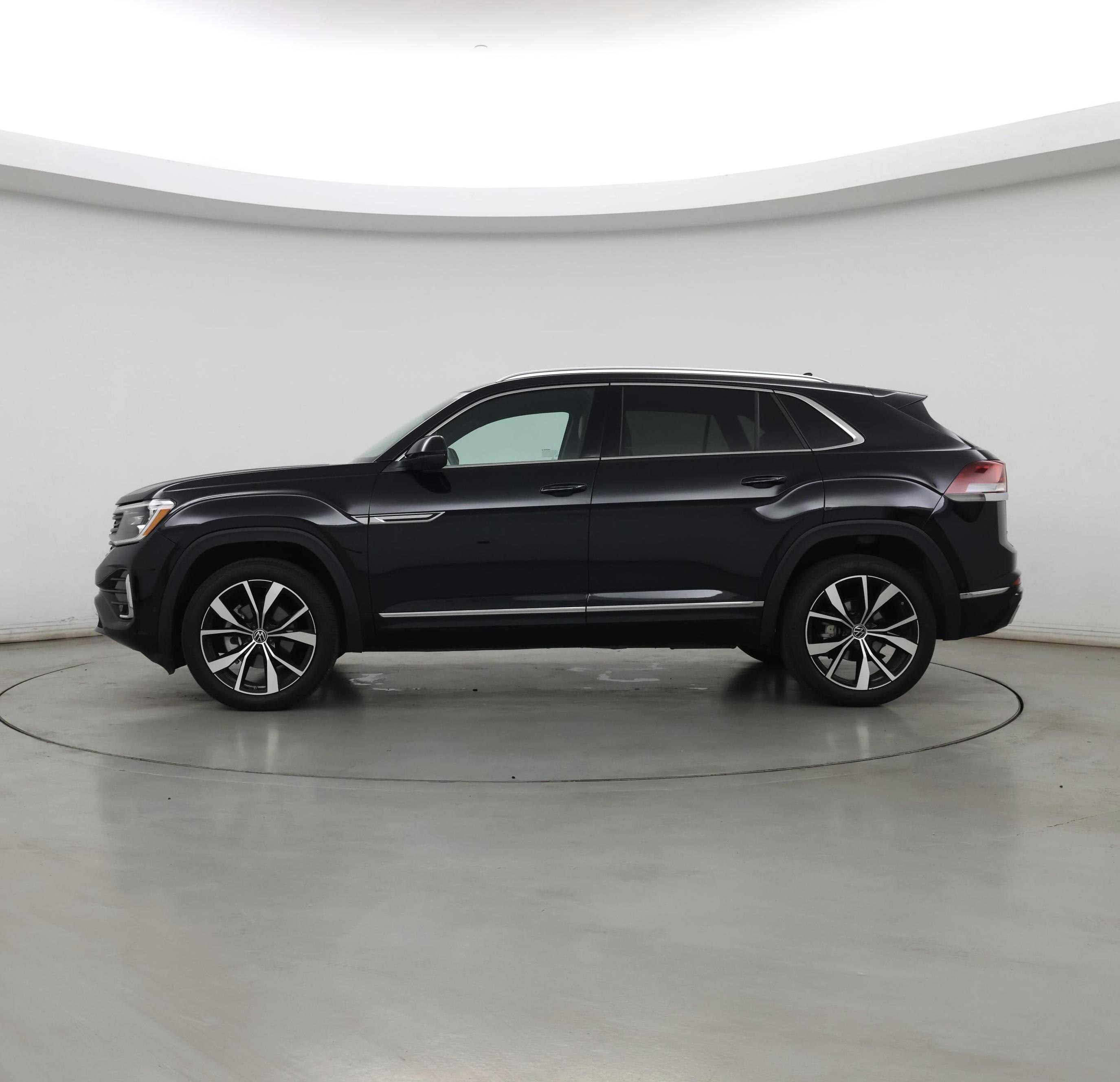 Thumbnail: 2024 Volkswagen Atlas - 3