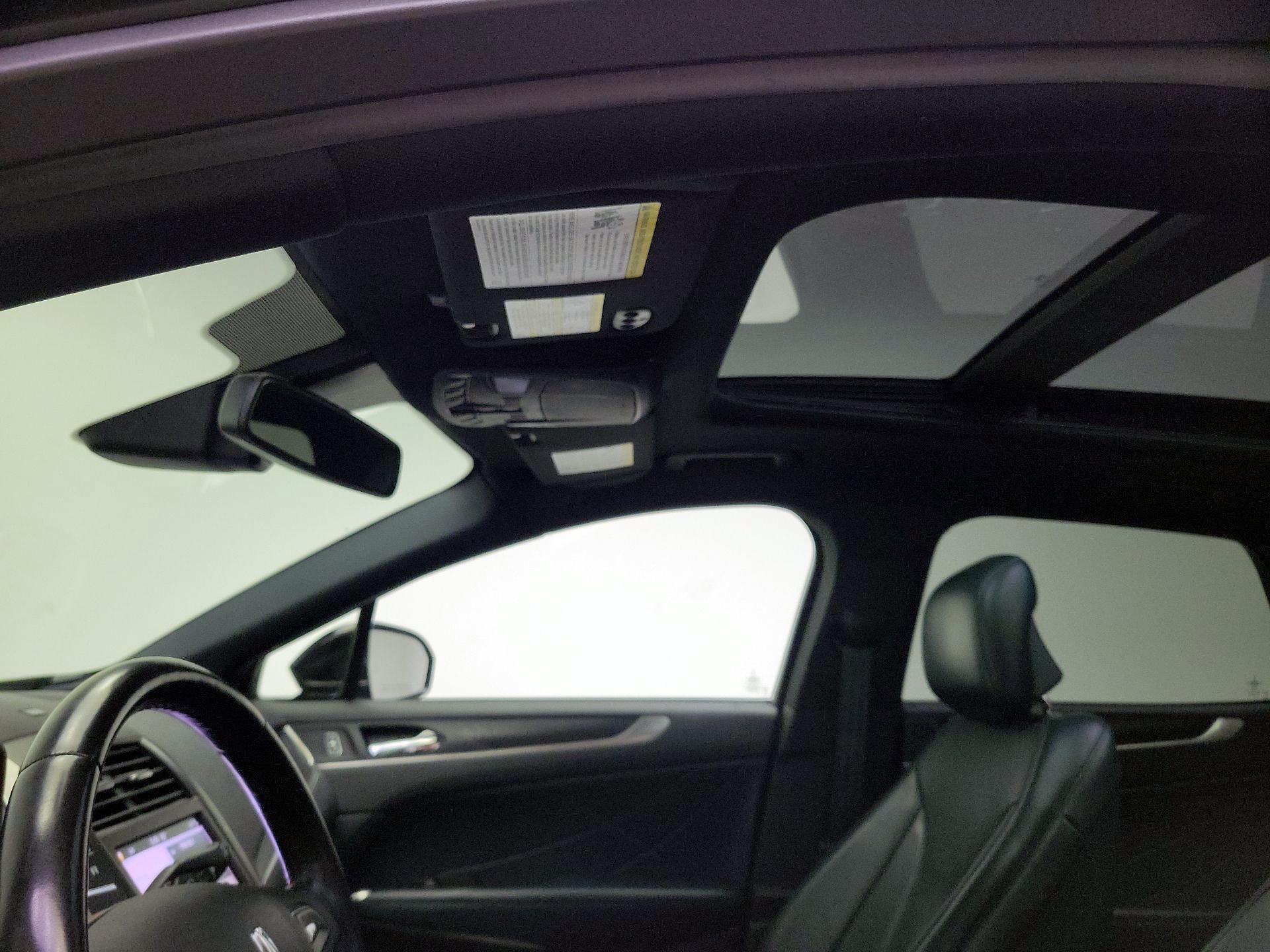 Thumbnail: 2019 Lincoln MKC - 20