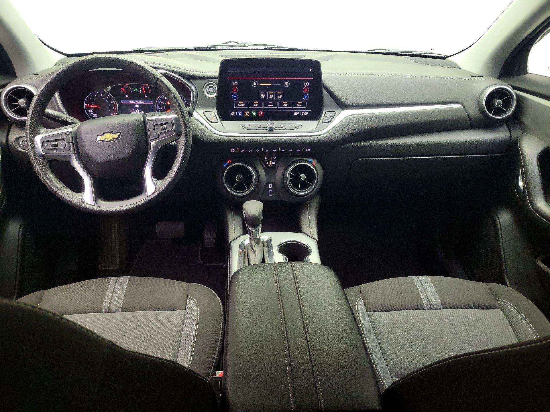 Thumbnail: 2023 Chevrolet Blazer - 9