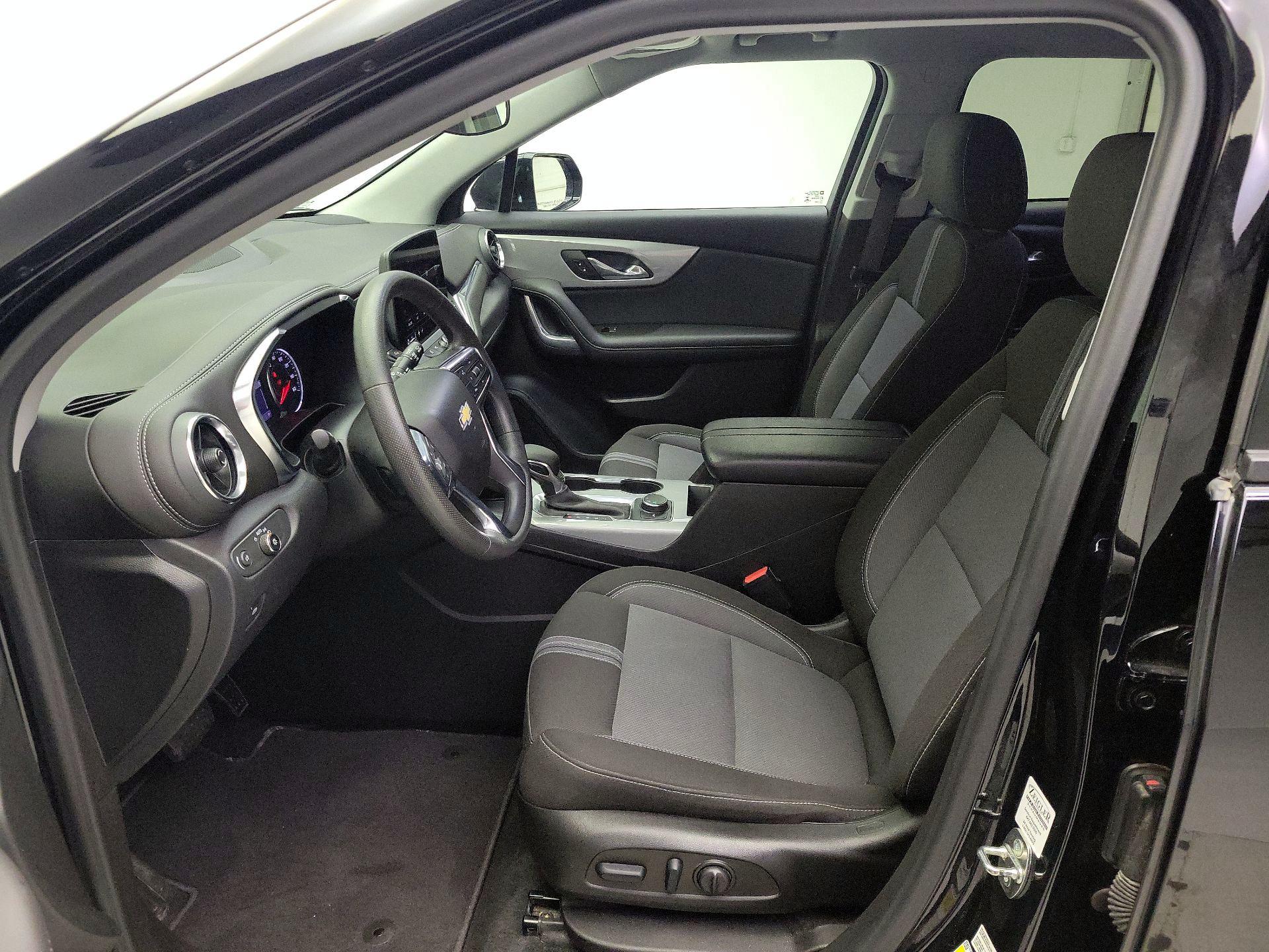 Thumbnail: 2023 Chevrolet Blazer - 11