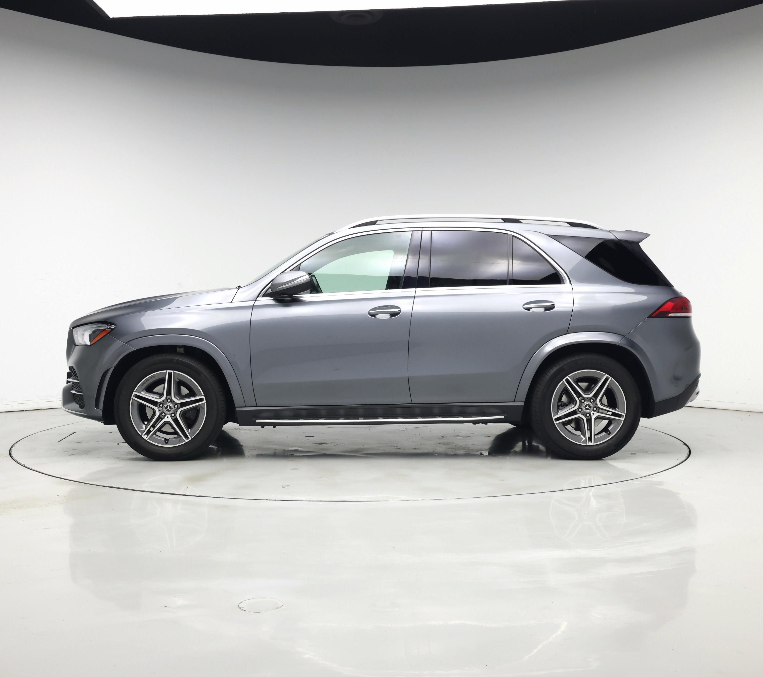 Thumbnail: 2020 Mercedes-Benz GLE - 3