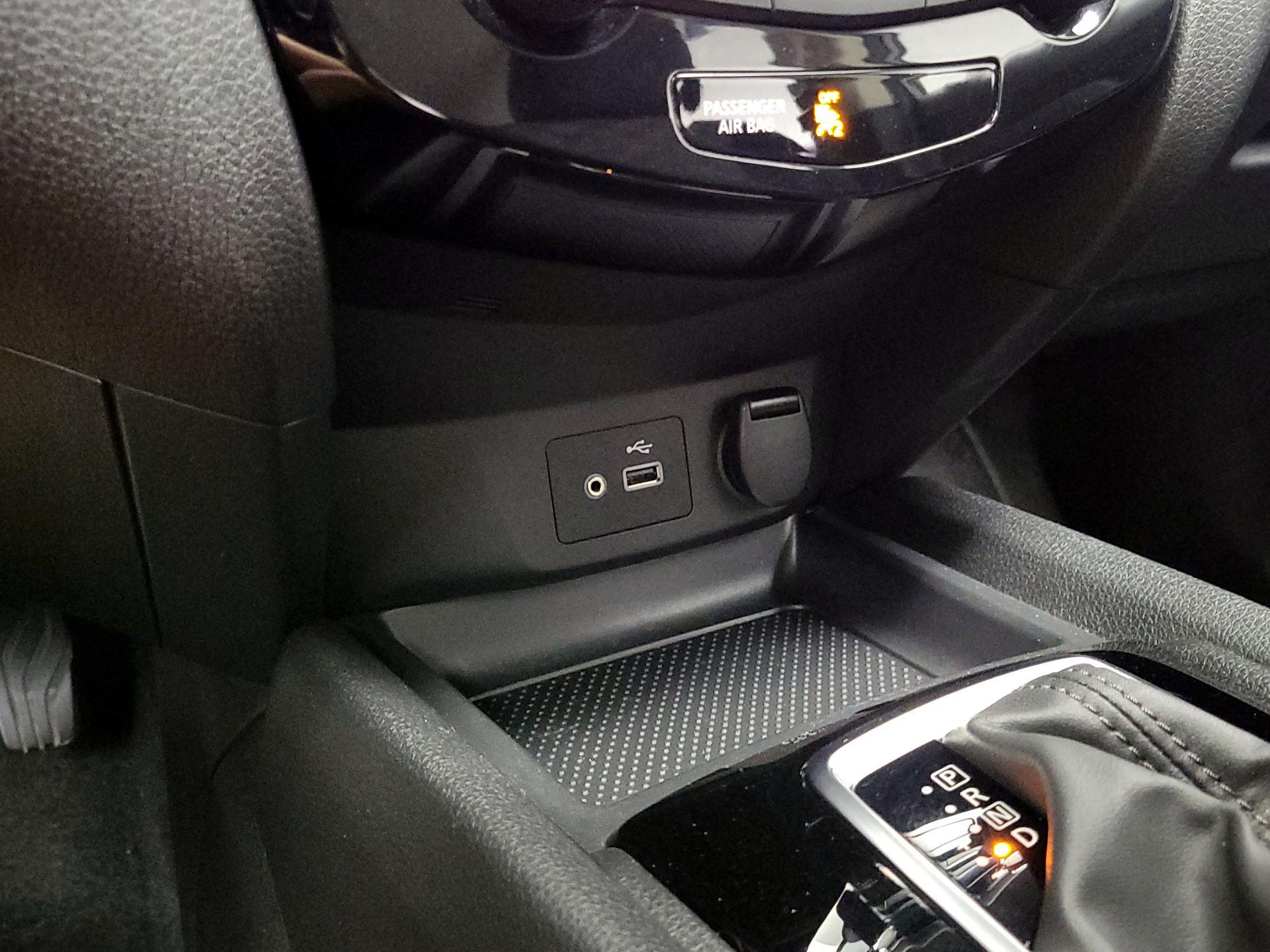 Thumbnail: 2020 Nissan Rogue Sport - 18