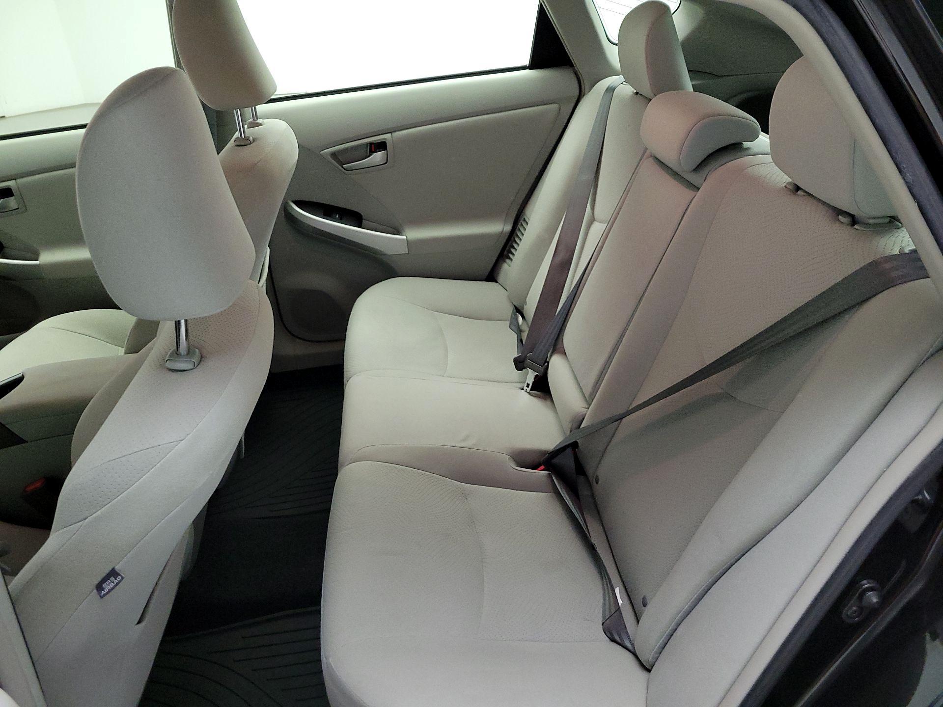 Thumbnail: 2015 Toyota Prius - 19
