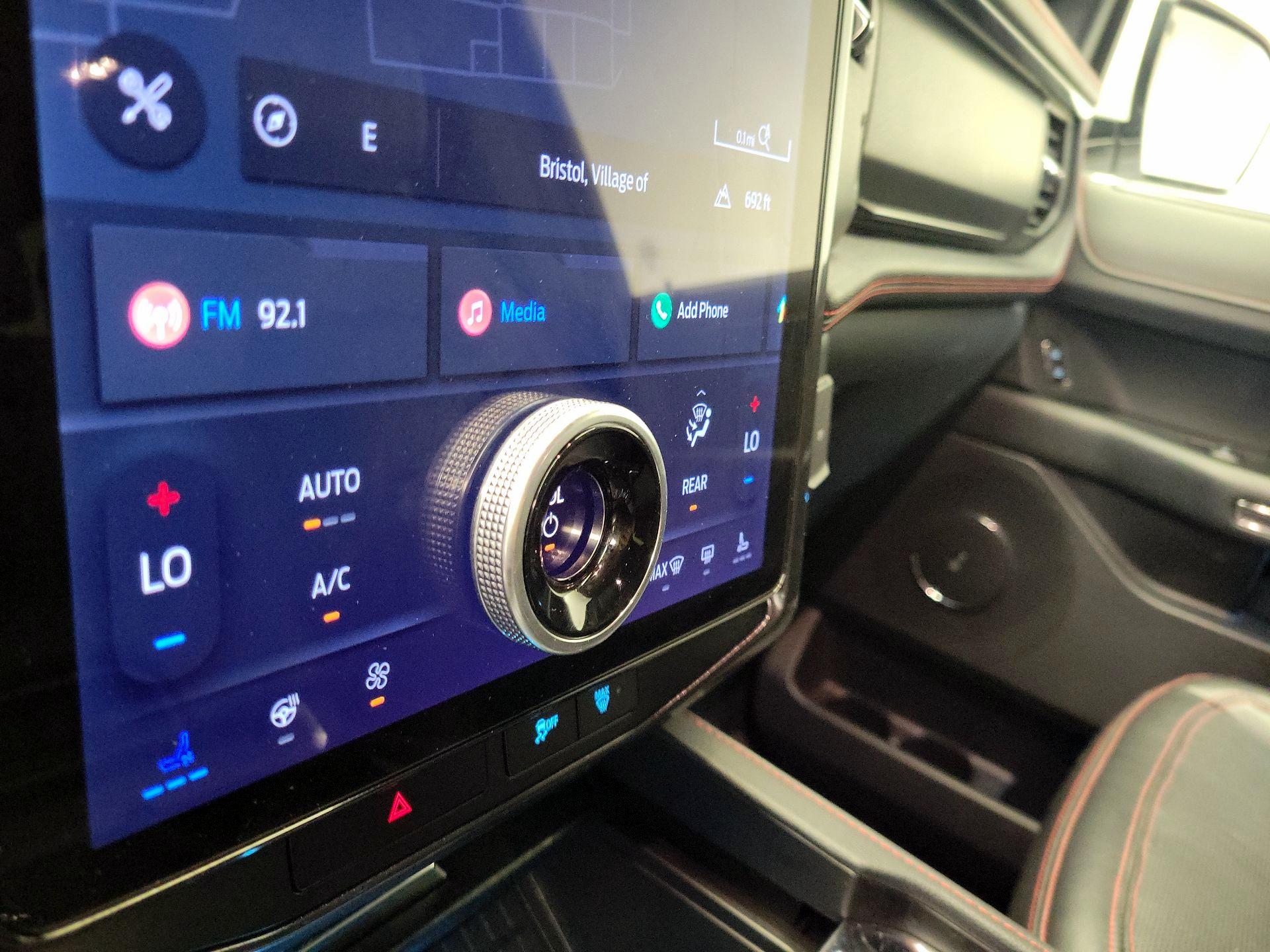 Thumbnail: 2022 Ford Expedition MAX - 17