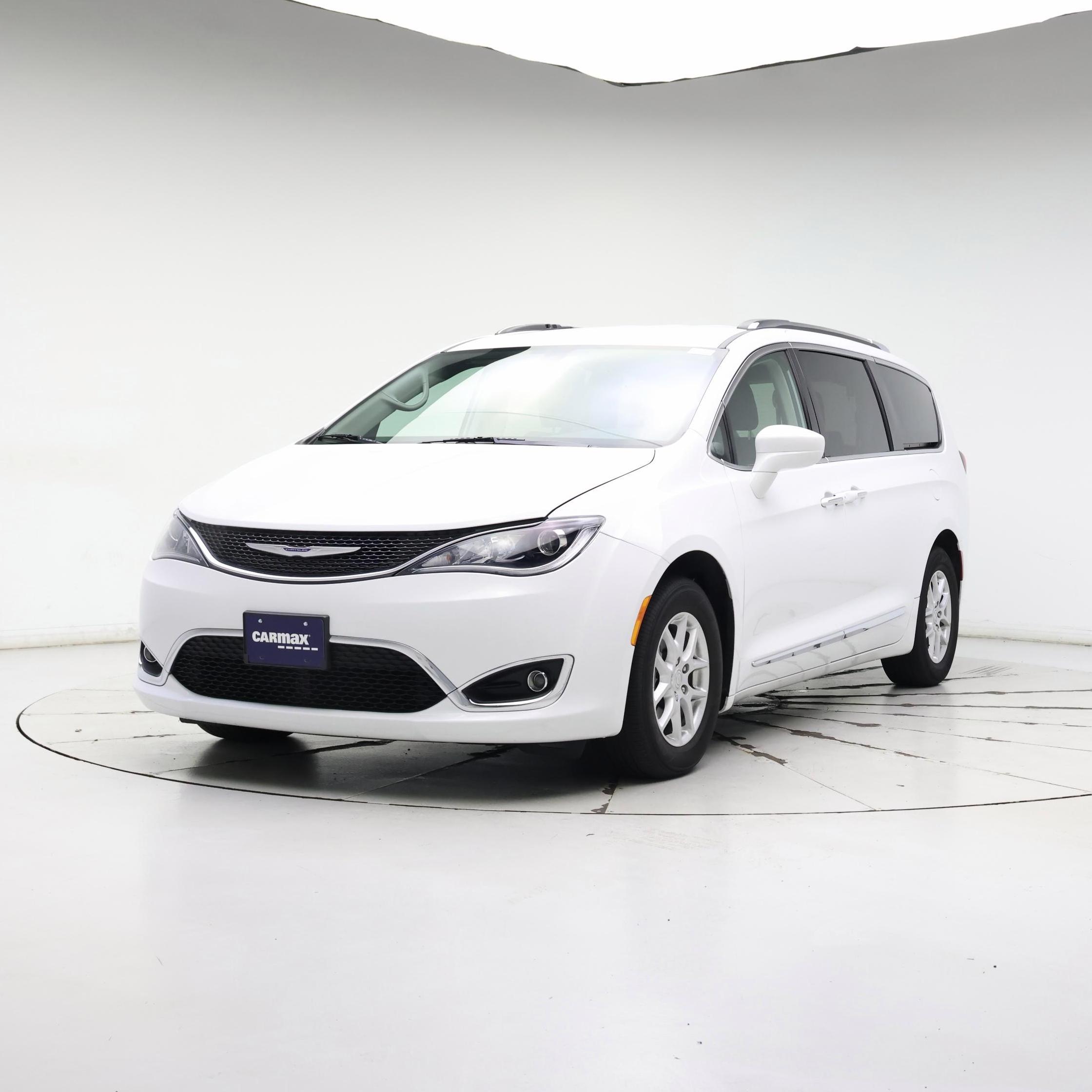 Thumbnail: 2020 Chrysler Pacifica - 4