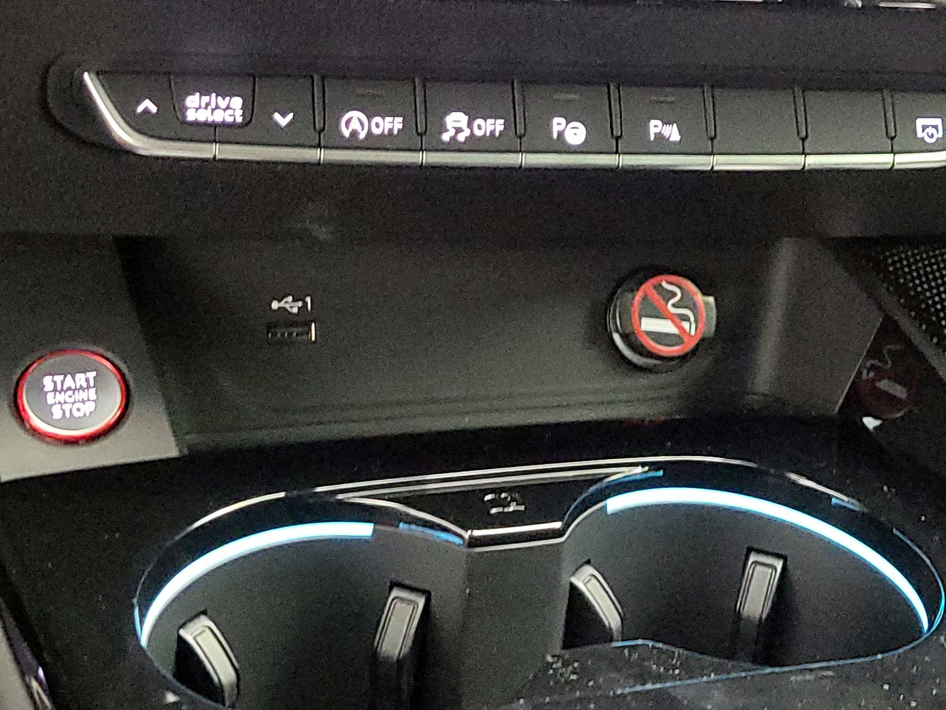 Thumbnail: 2021 Audi S4 - 19