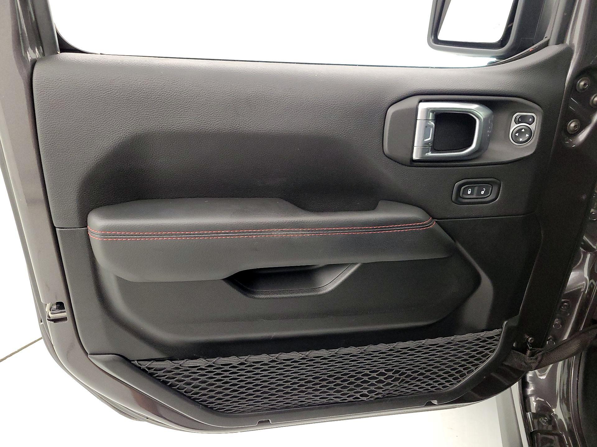 Thumbnail: 2021 Jeep Wrangler - 12