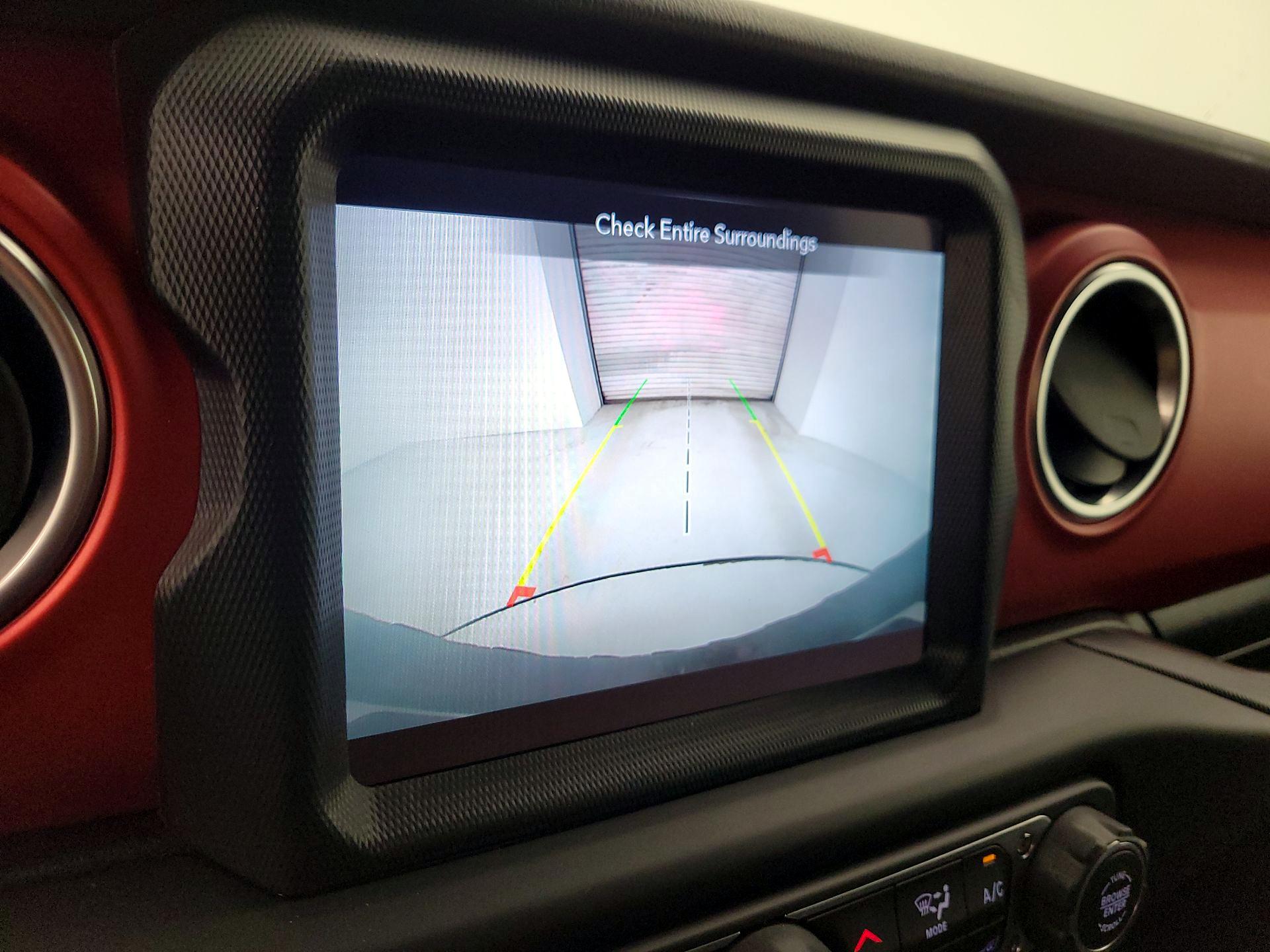 Thumbnail: 2021 Jeep Wrangler - 15