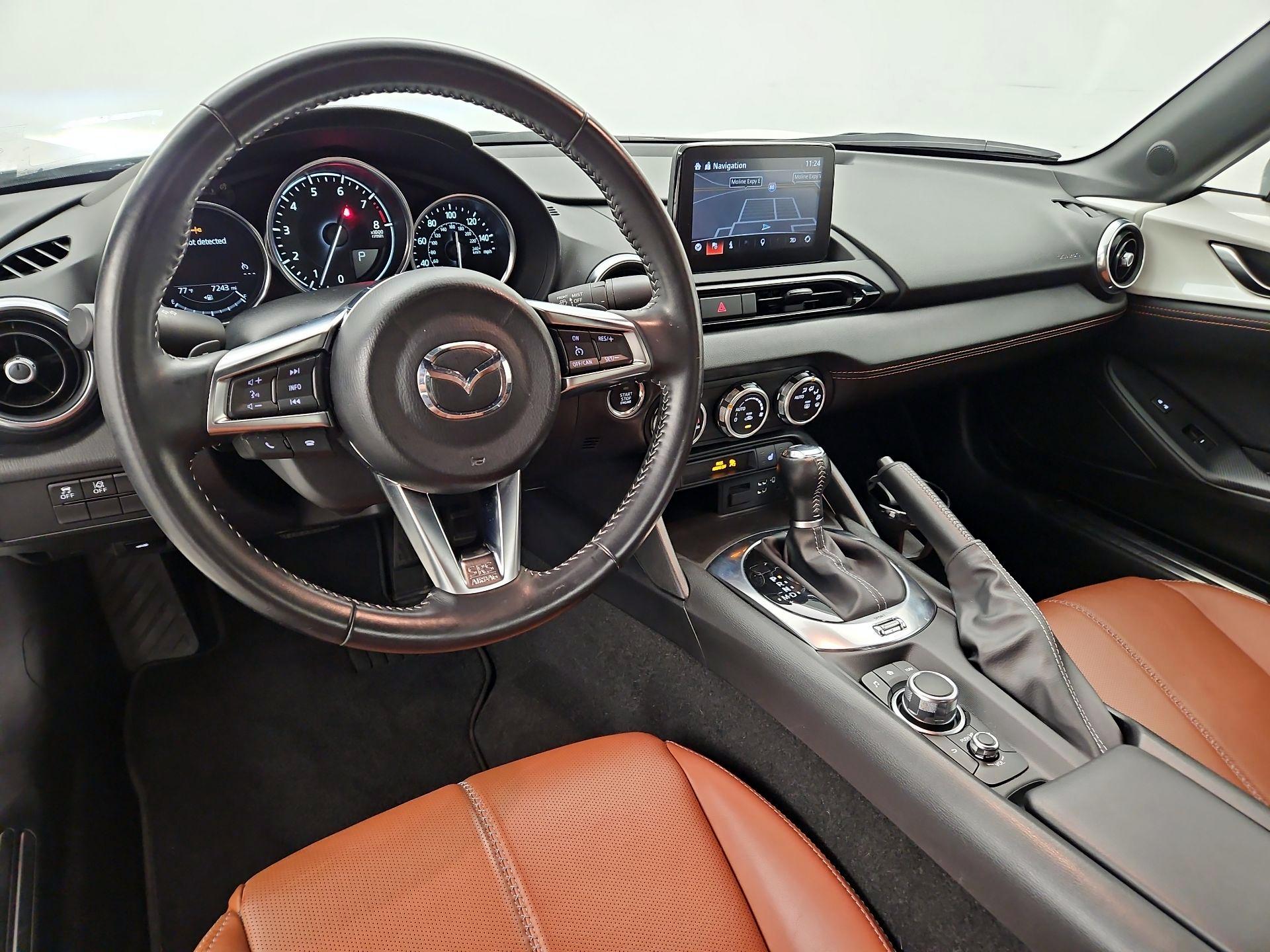 Thumbnail: 2023 Mazda MX-5 Miata - 9