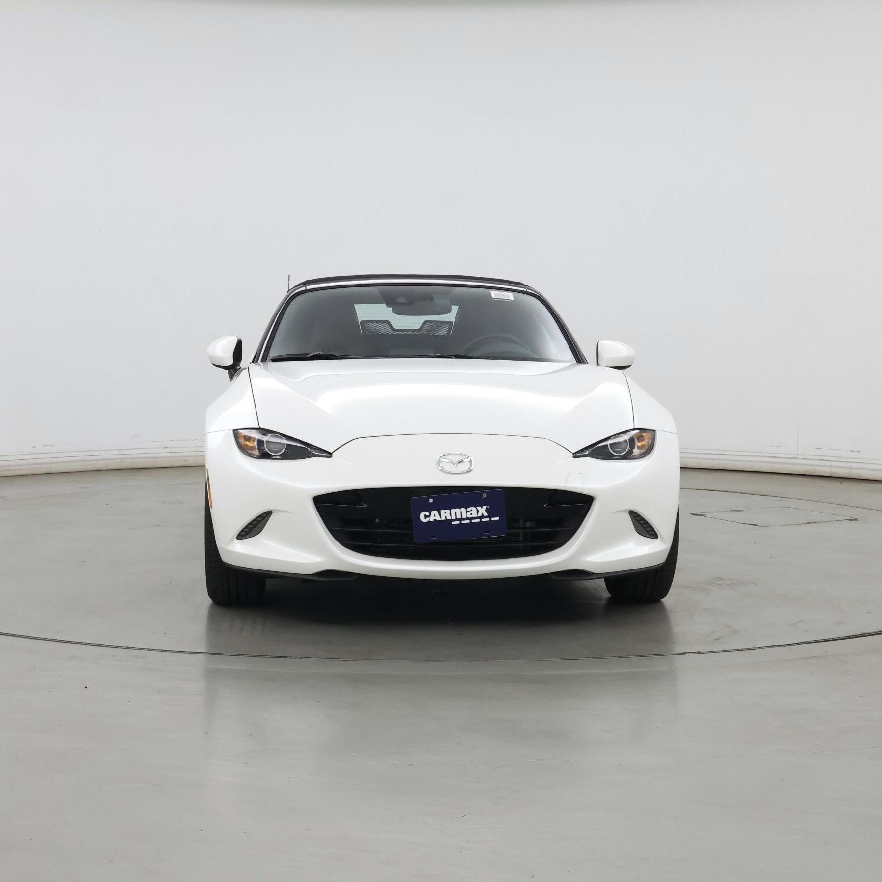 Thumbnail: 2023 Mazda MX-5 Miata - 5