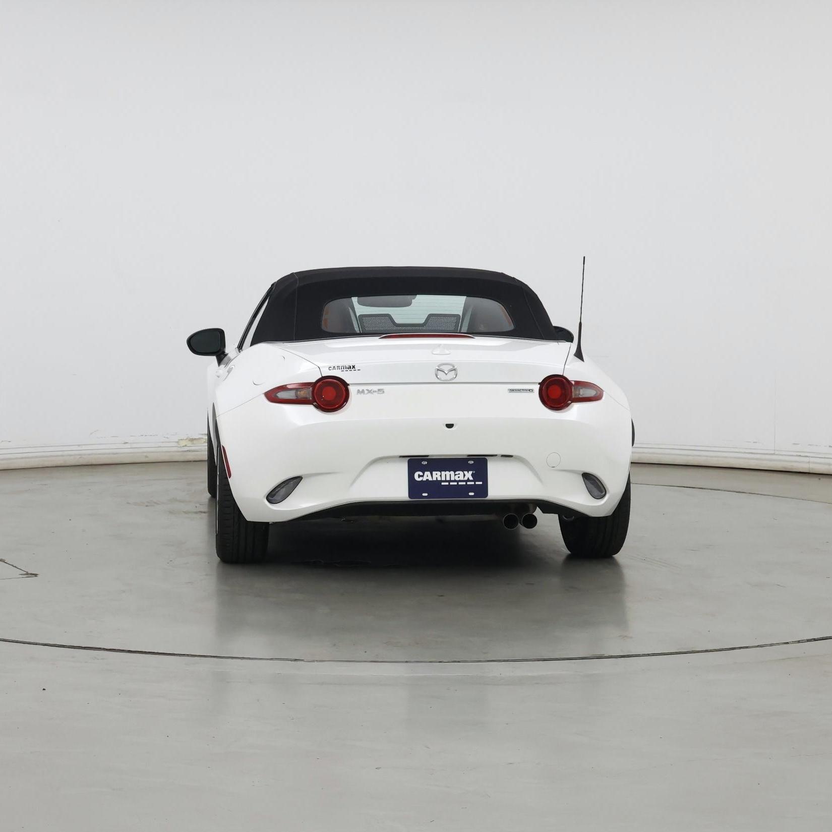 Thumbnail: 2023 Mazda MX-5 Miata - 6