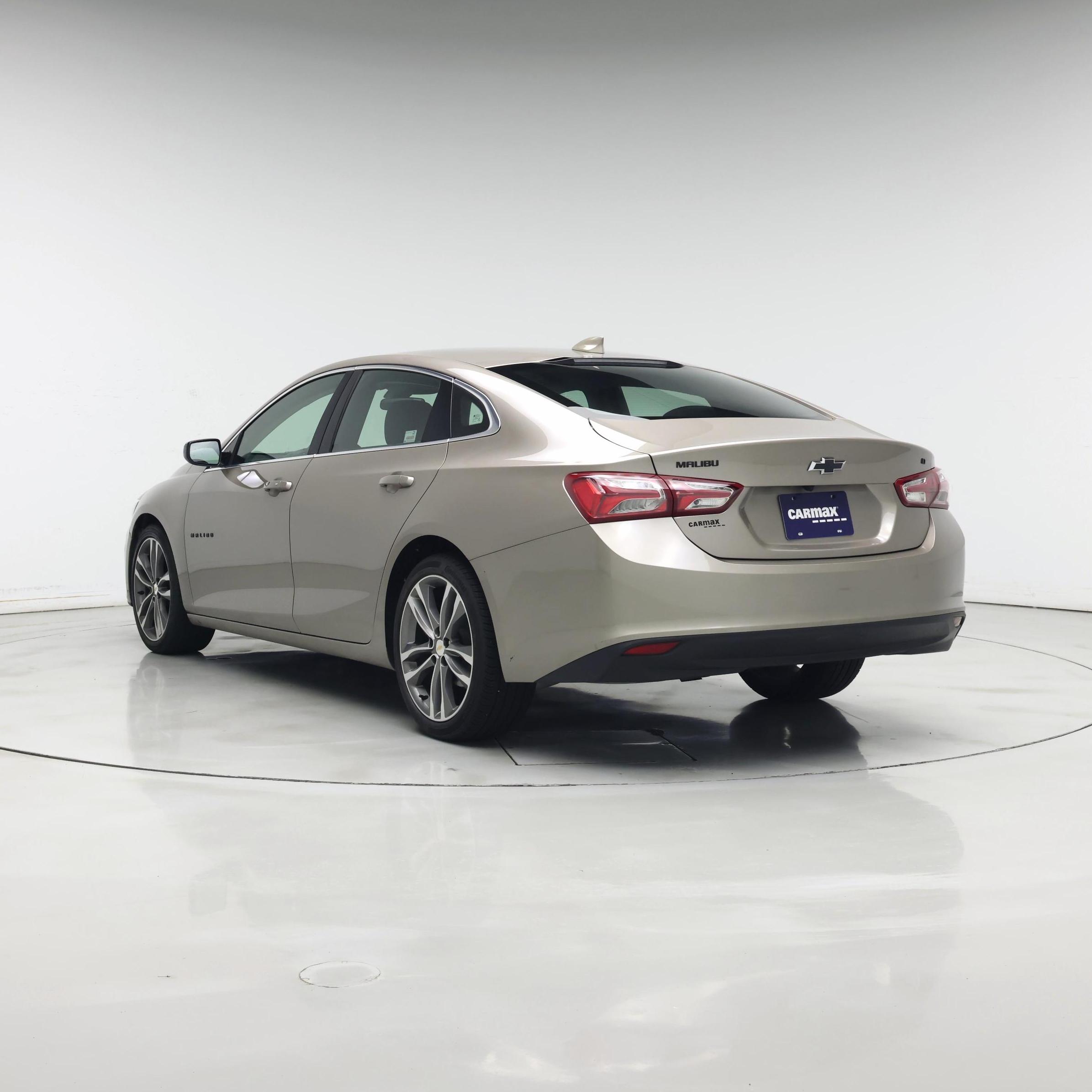 Thumbnail: 2022 Chevrolet Malibu - 2