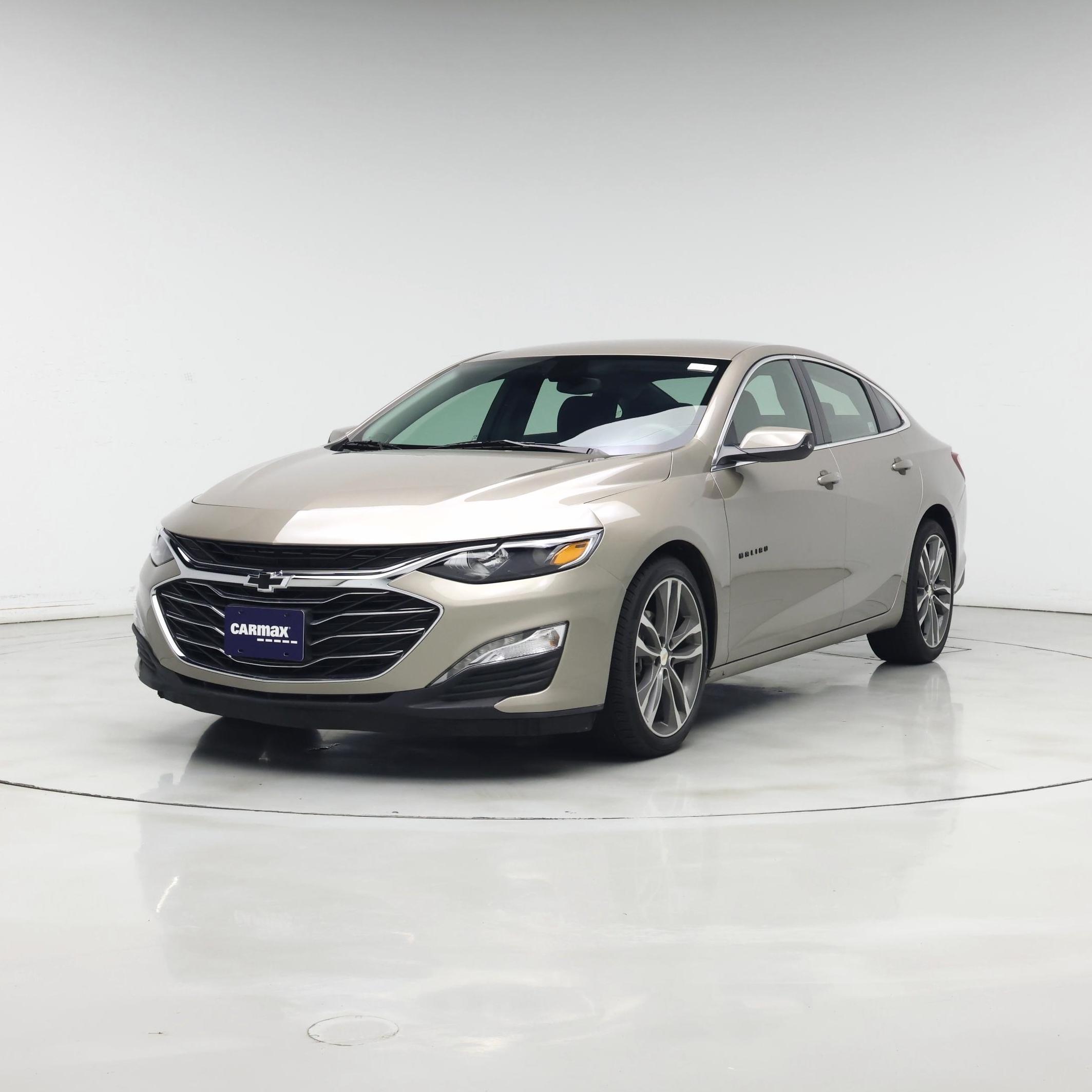 Thumbnail: 2022 Chevrolet Malibu - 4