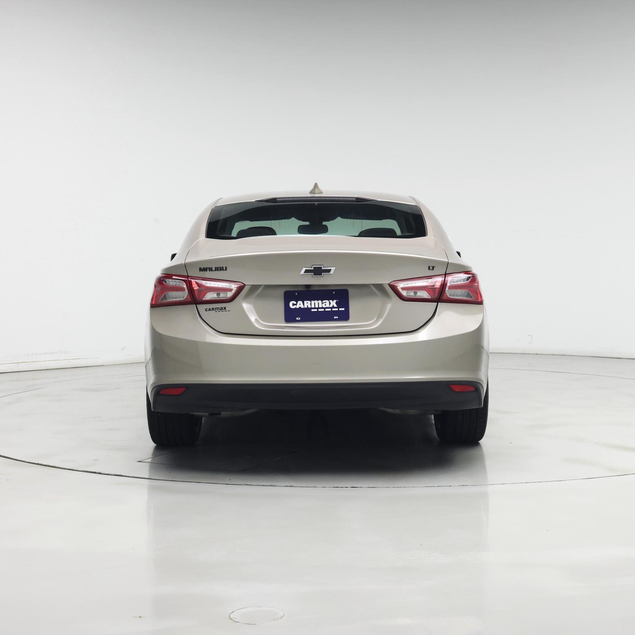 Thumbnail: 2022 Chevrolet Malibu - 6