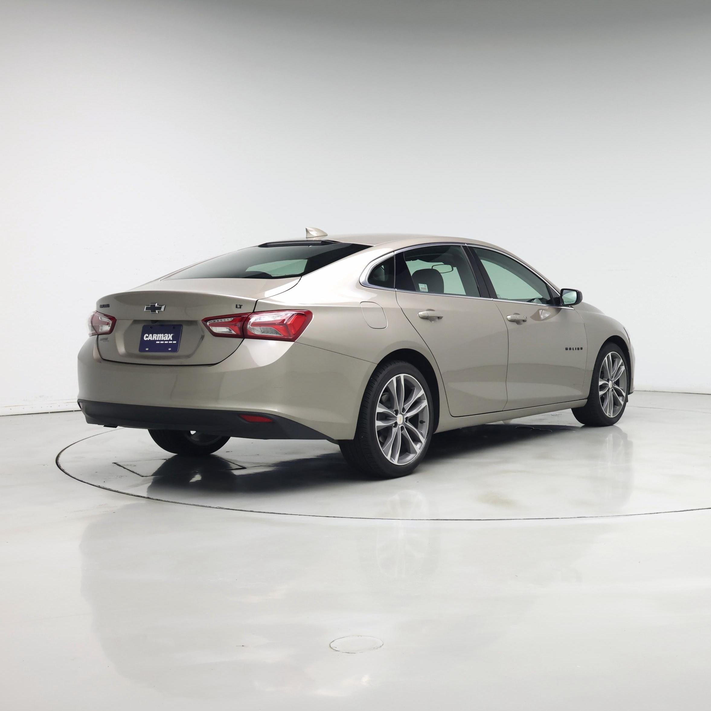Thumbnail: 2022 Chevrolet Malibu - 8