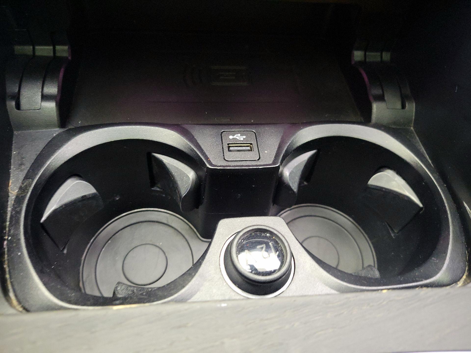 Thumbnail: 2024 BMW 3 Series - 19