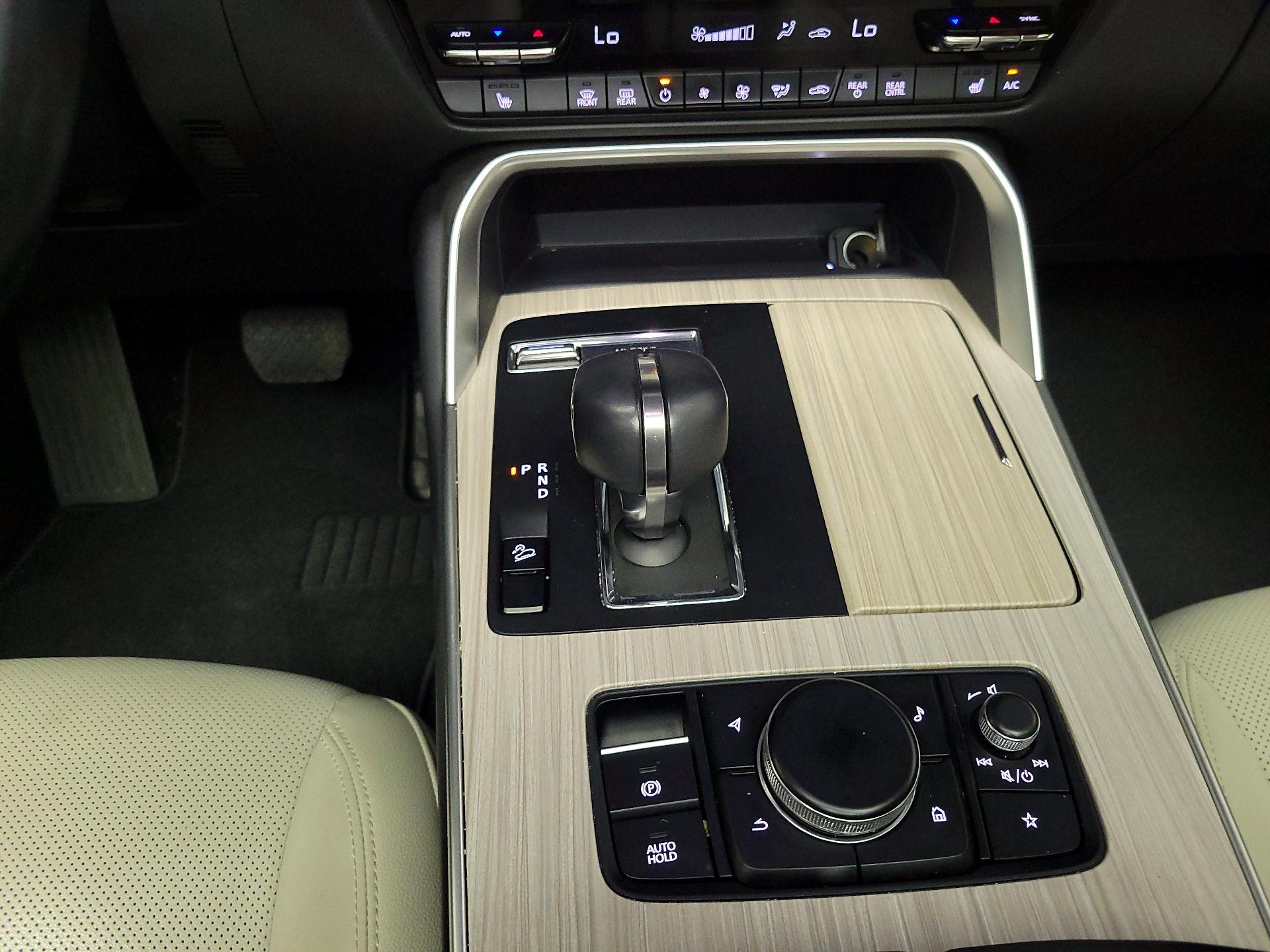 Thumbnail: 2024 Mazda CX-90 - 18