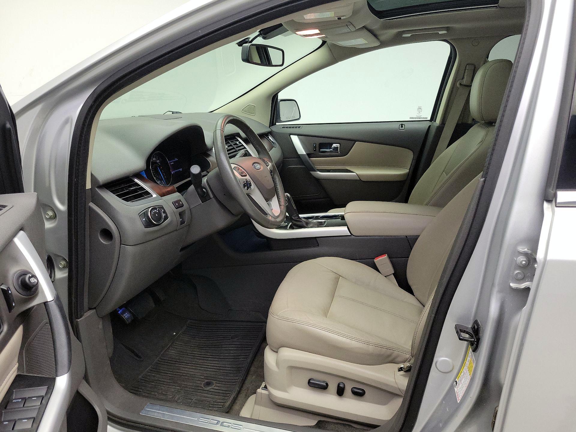 Thumbnail: 2014 Ford Edge - 11