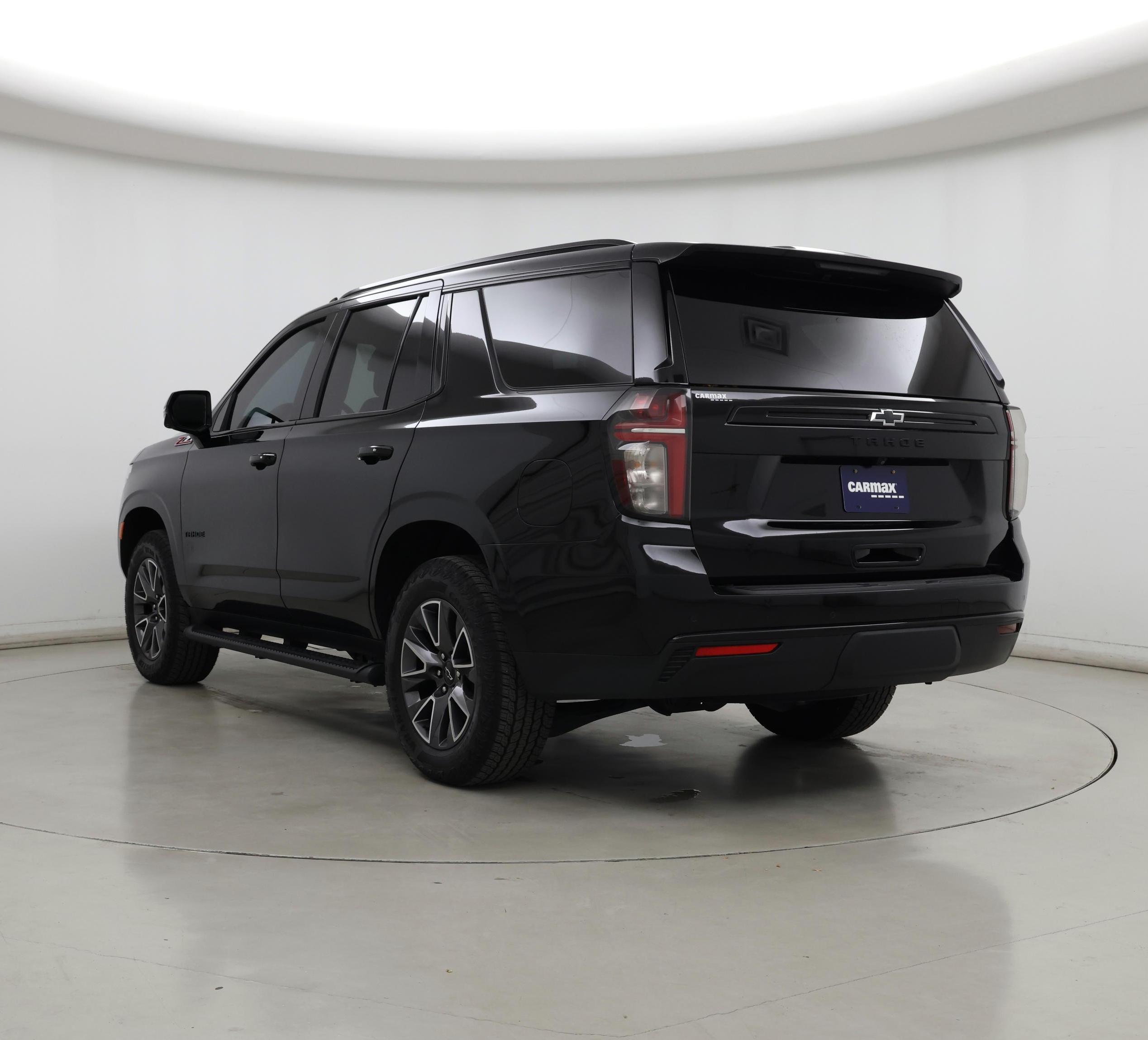 Thumbnail: 2024 Chevrolet Tahoe - 2