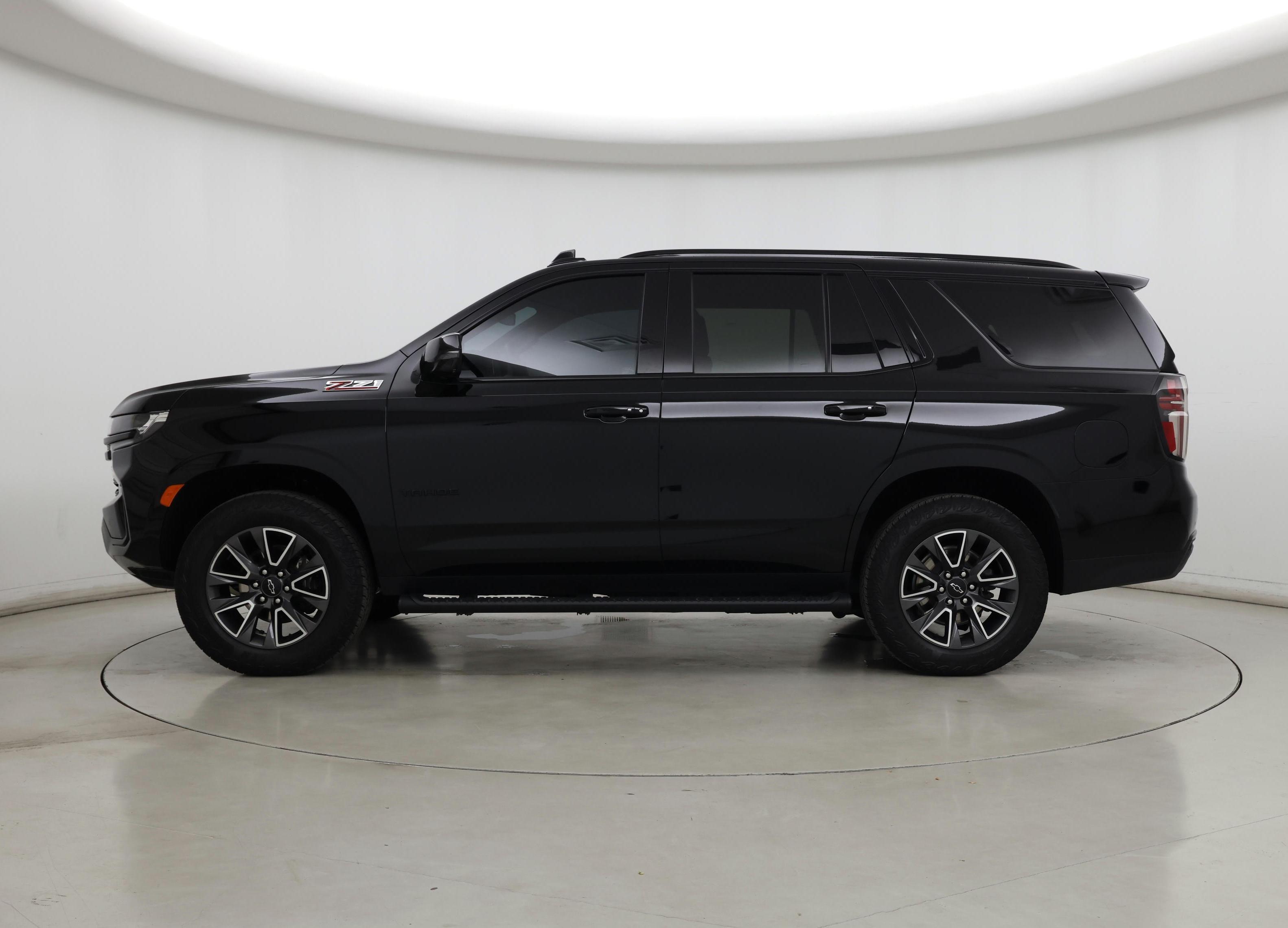 Thumbnail: 2024 Chevrolet Tahoe - 3