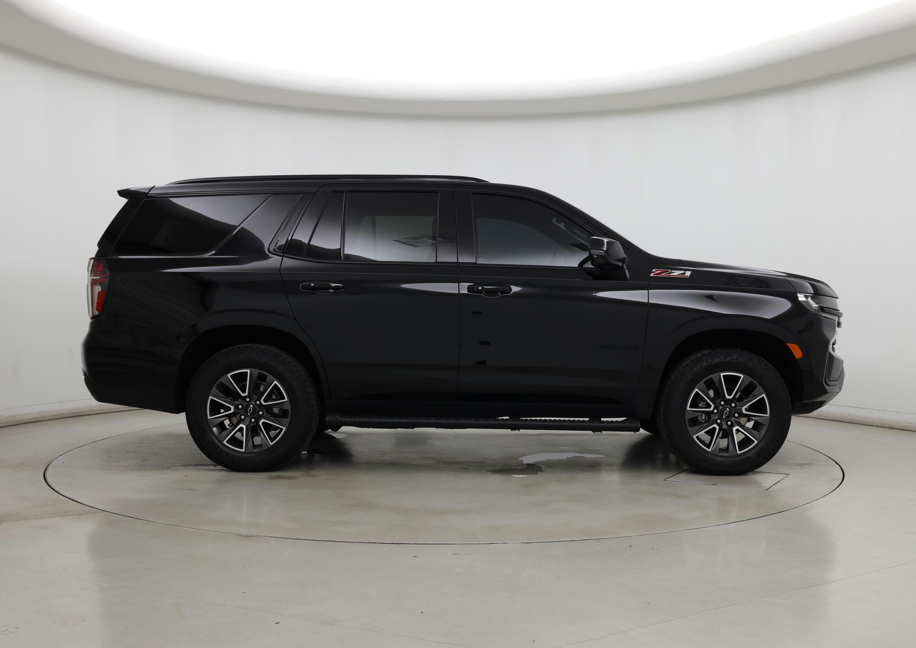 Thumbnail: 2024 Chevrolet Tahoe - 7