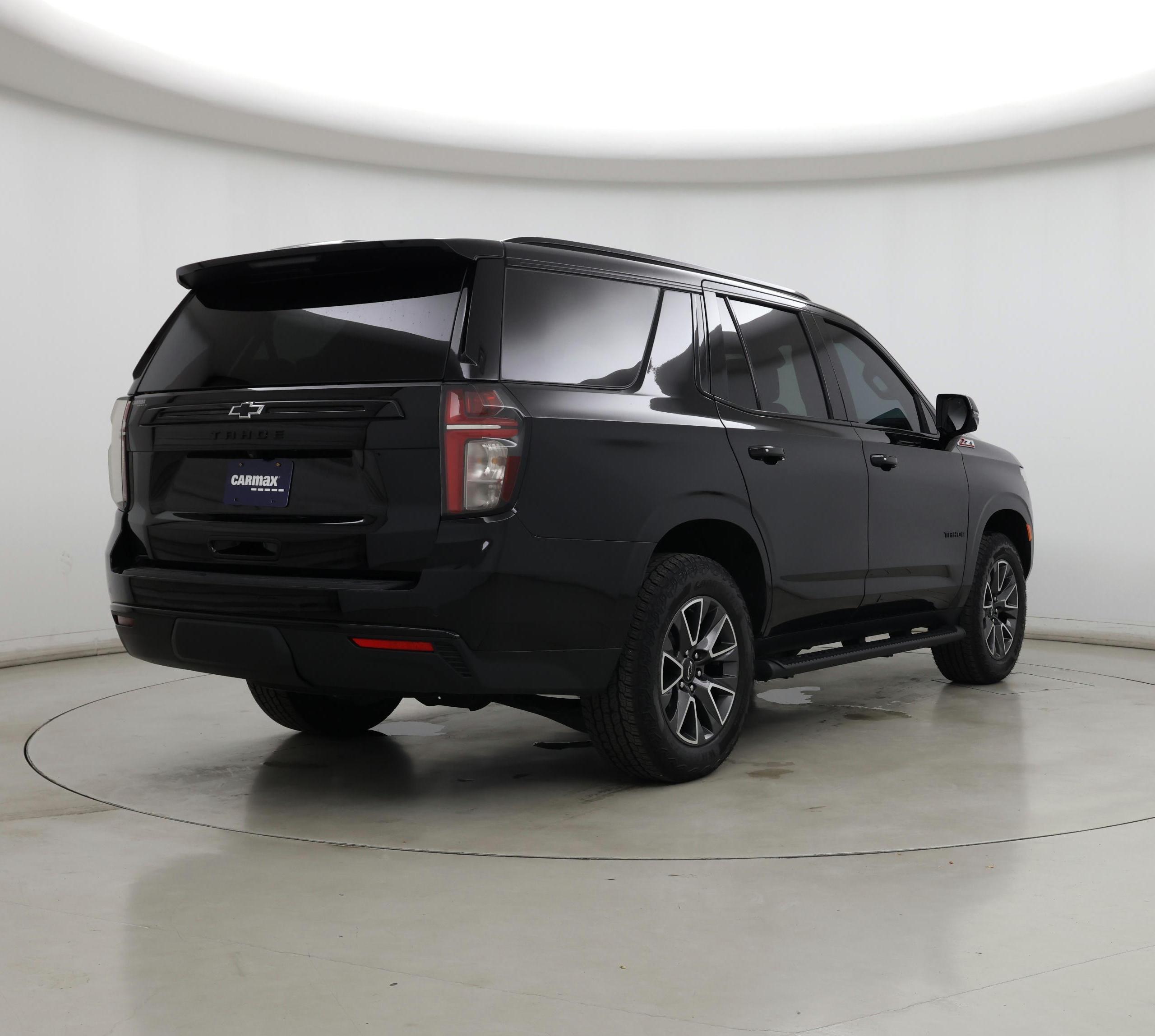 Thumbnail: 2024 Chevrolet Tahoe - 8