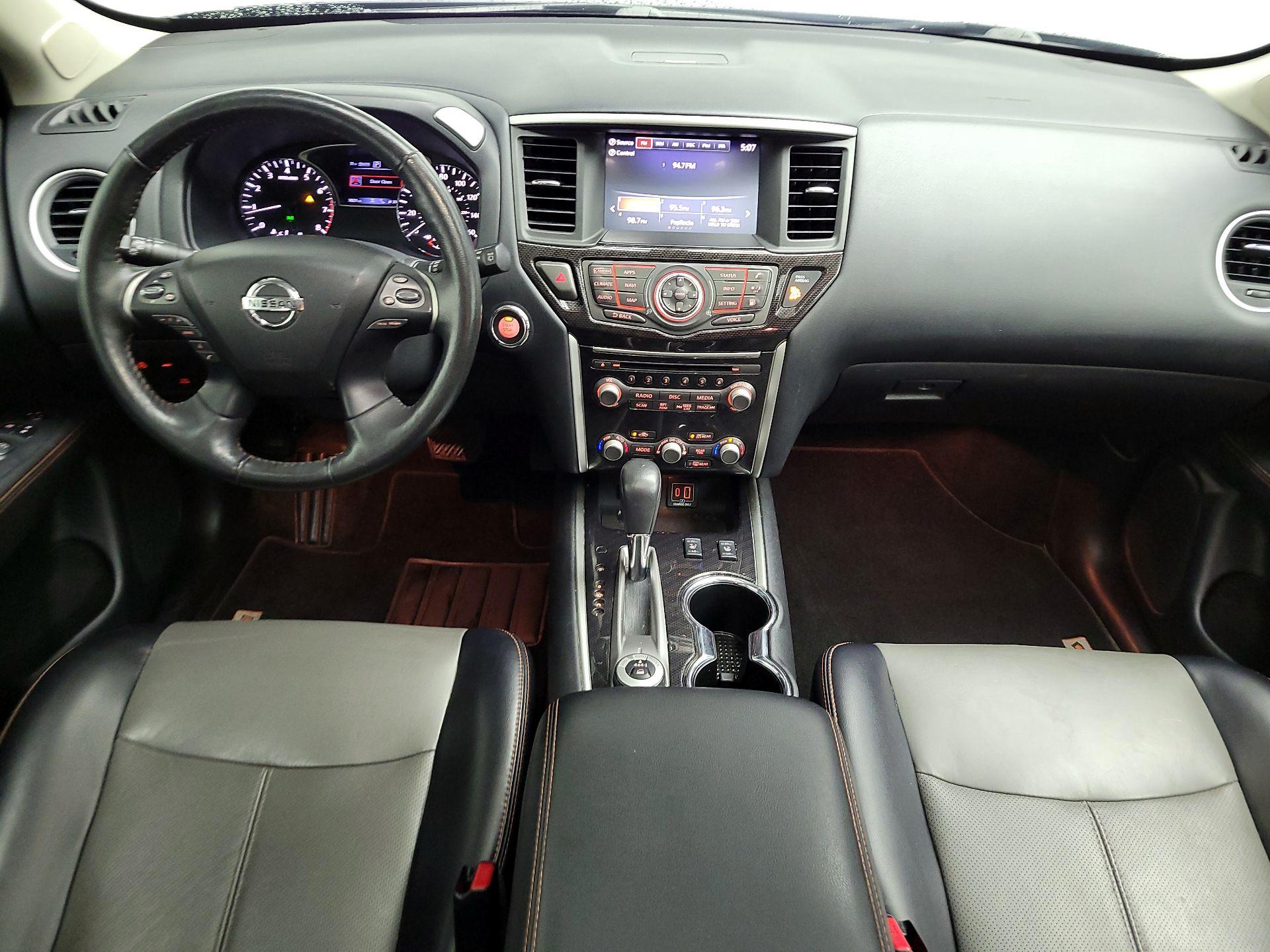 Thumbnail: 2020 Nissan Pathfinder - 9