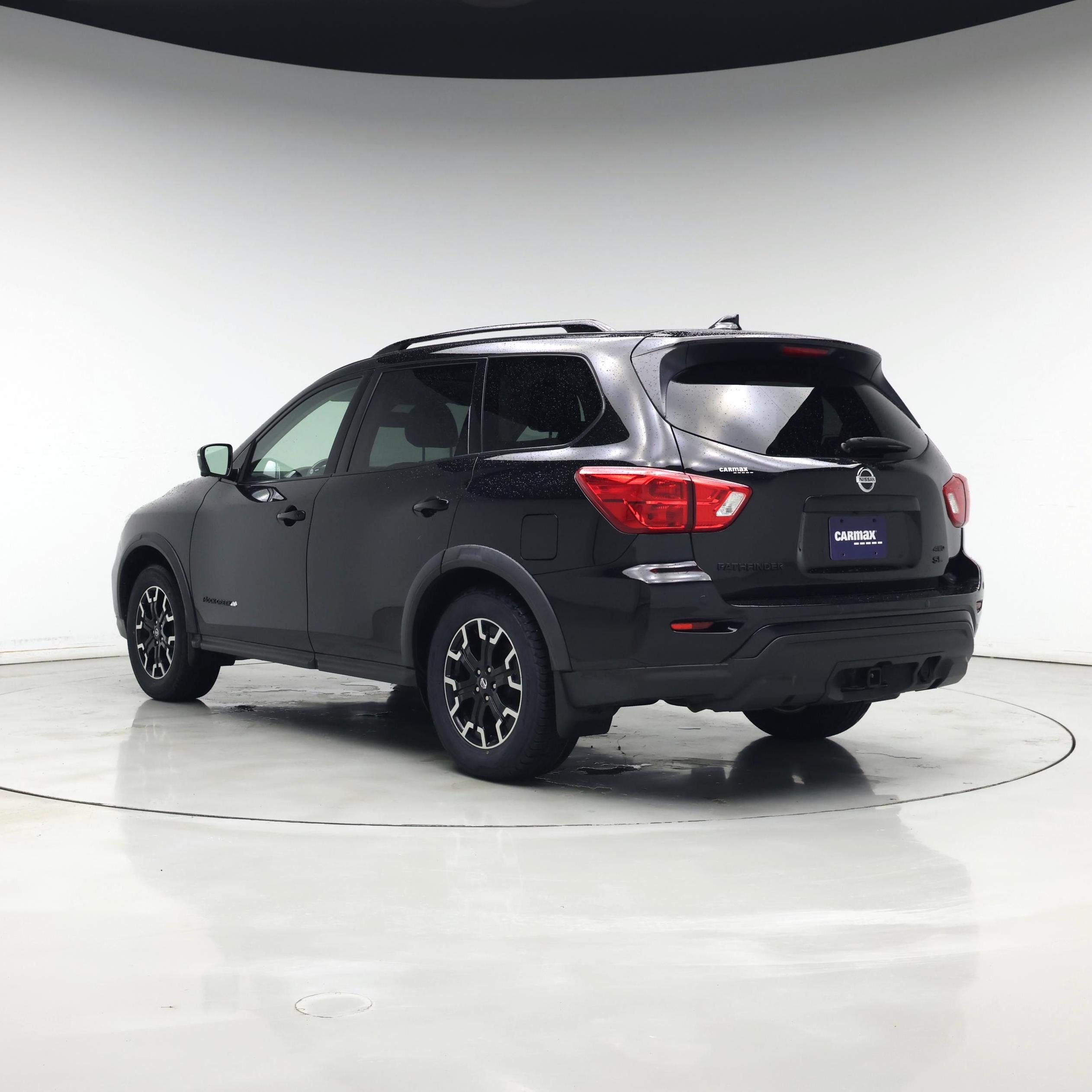 Thumbnail: 2020 Nissan Pathfinder - 2