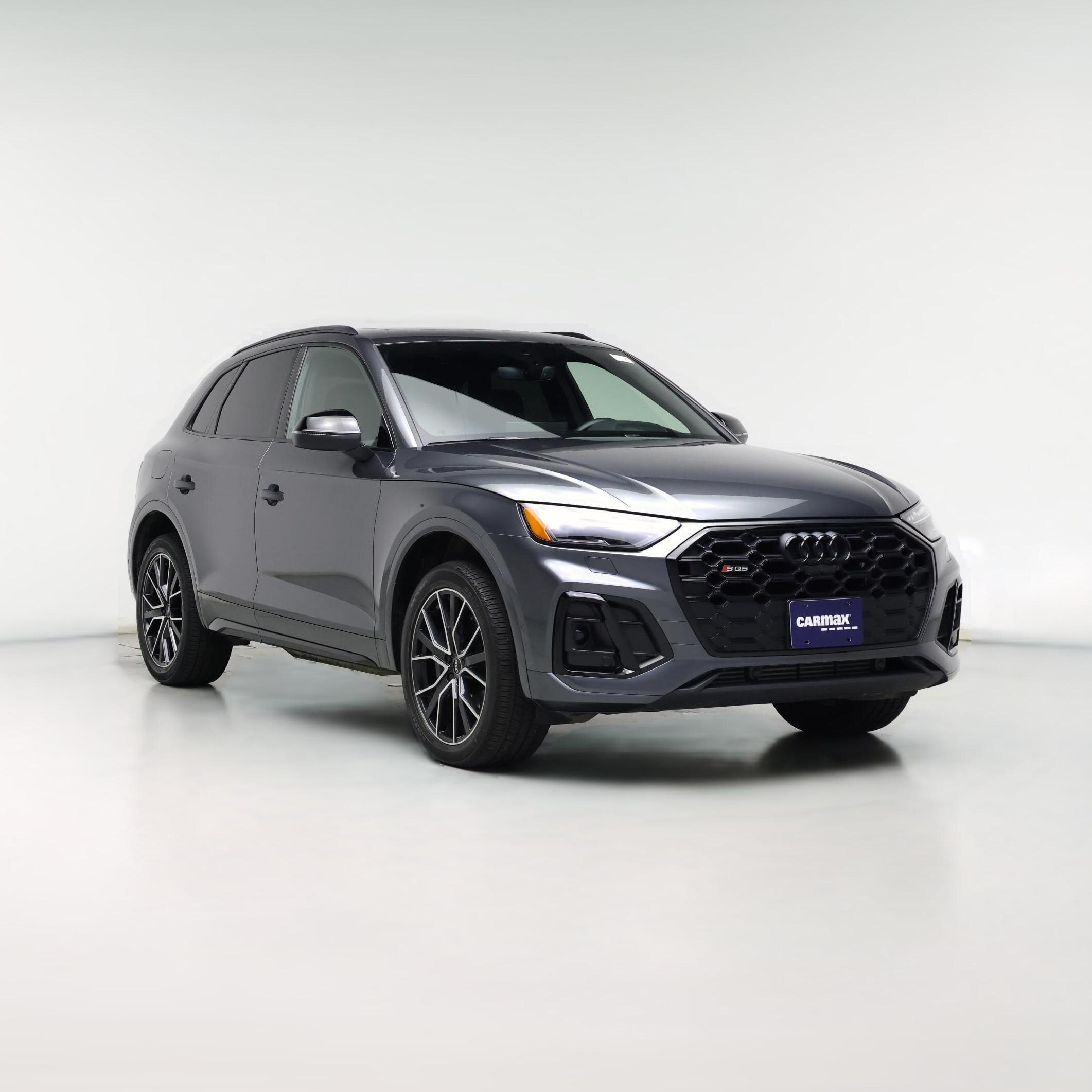 Thumbnail: 2023 Audi SQ5 - 1