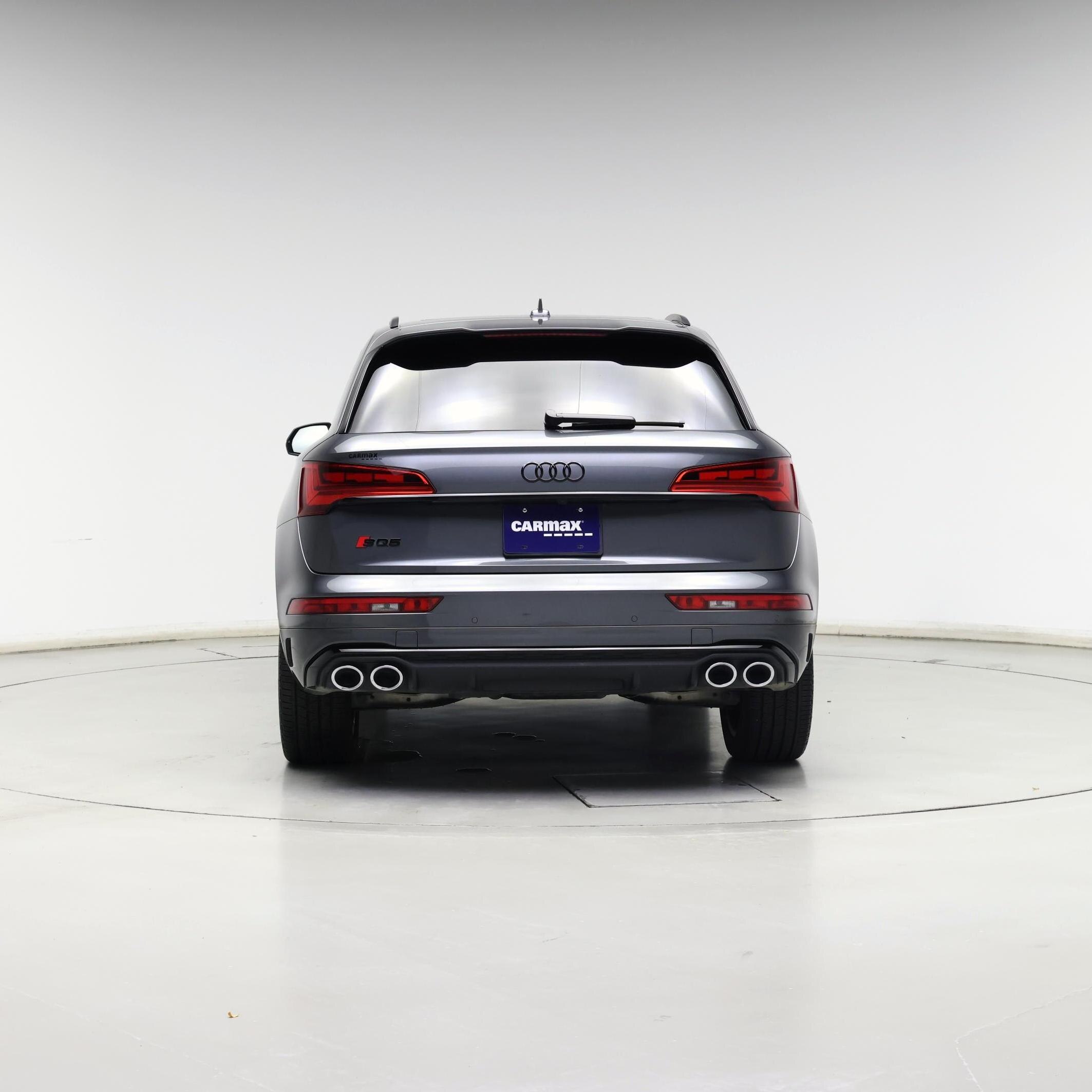Thumbnail: 2023 Audi SQ5 - 6
