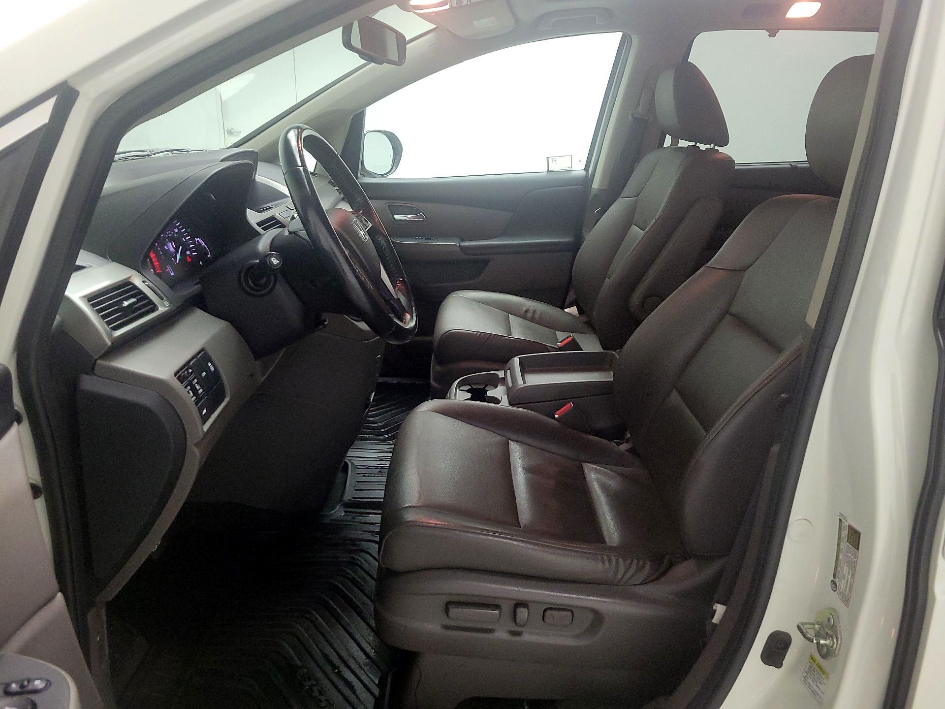 Thumbnail: 2016 Honda Odyssey - 11