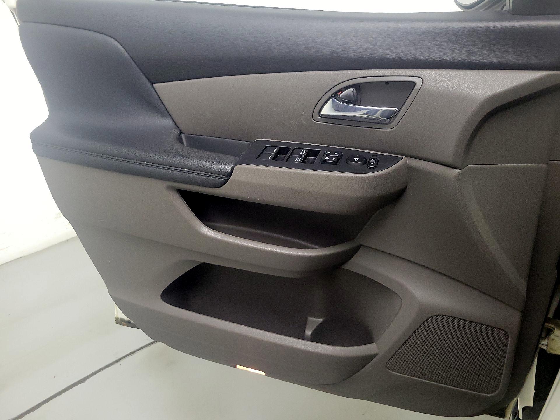 Thumbnail: 2016 Honda Odyssey - 12
