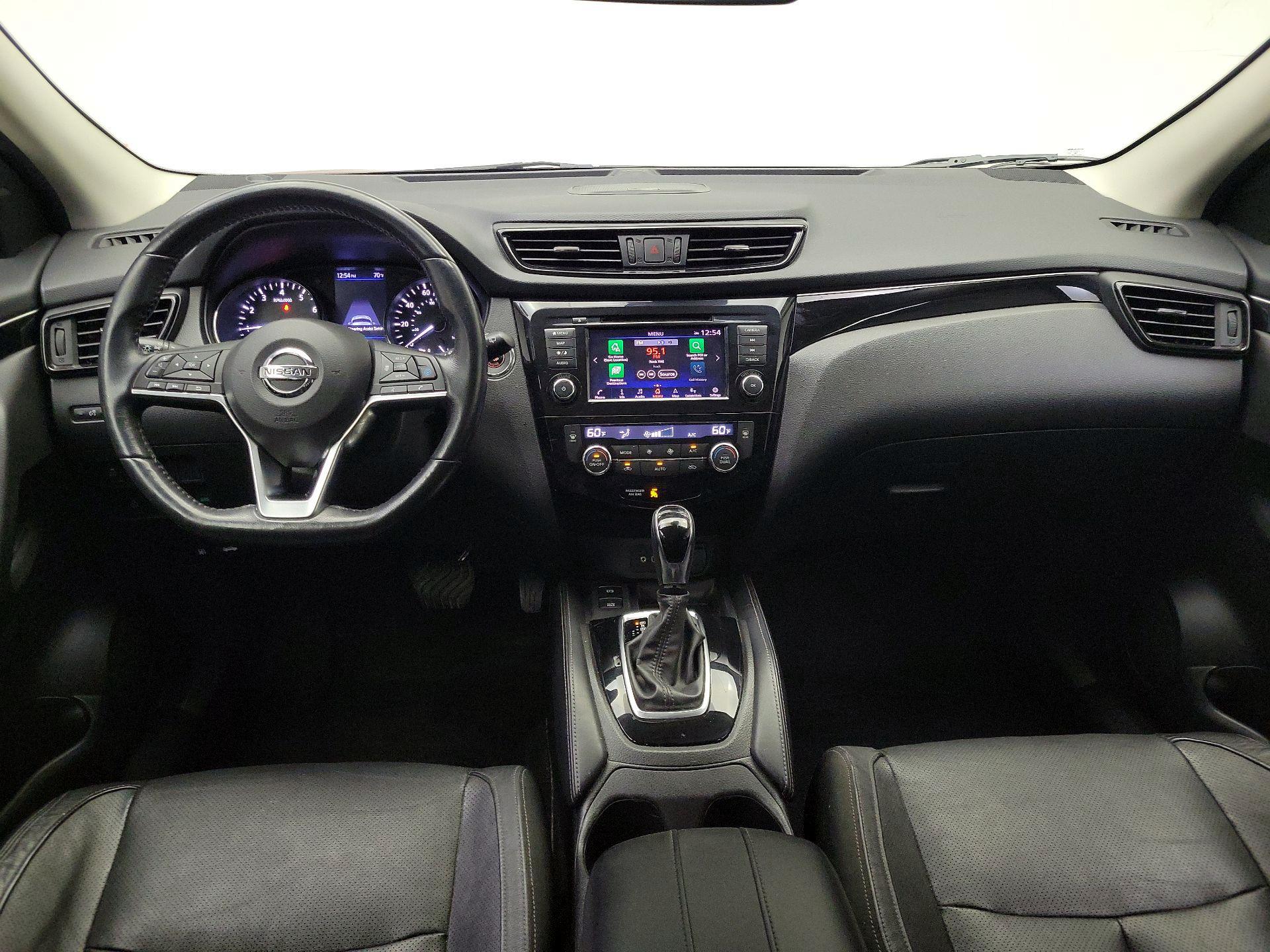 Thumbnail: 2019 Nissan Rogue Sport - 9