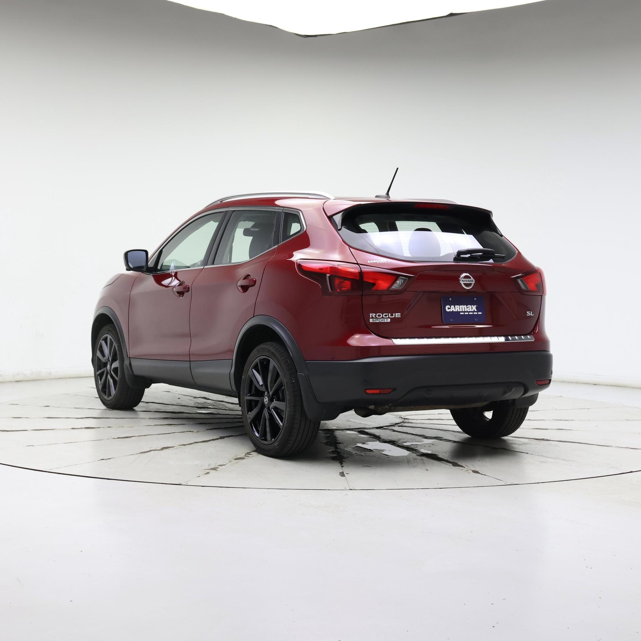 Thumbnail: 2019 Nissan Rogue Sport - 2