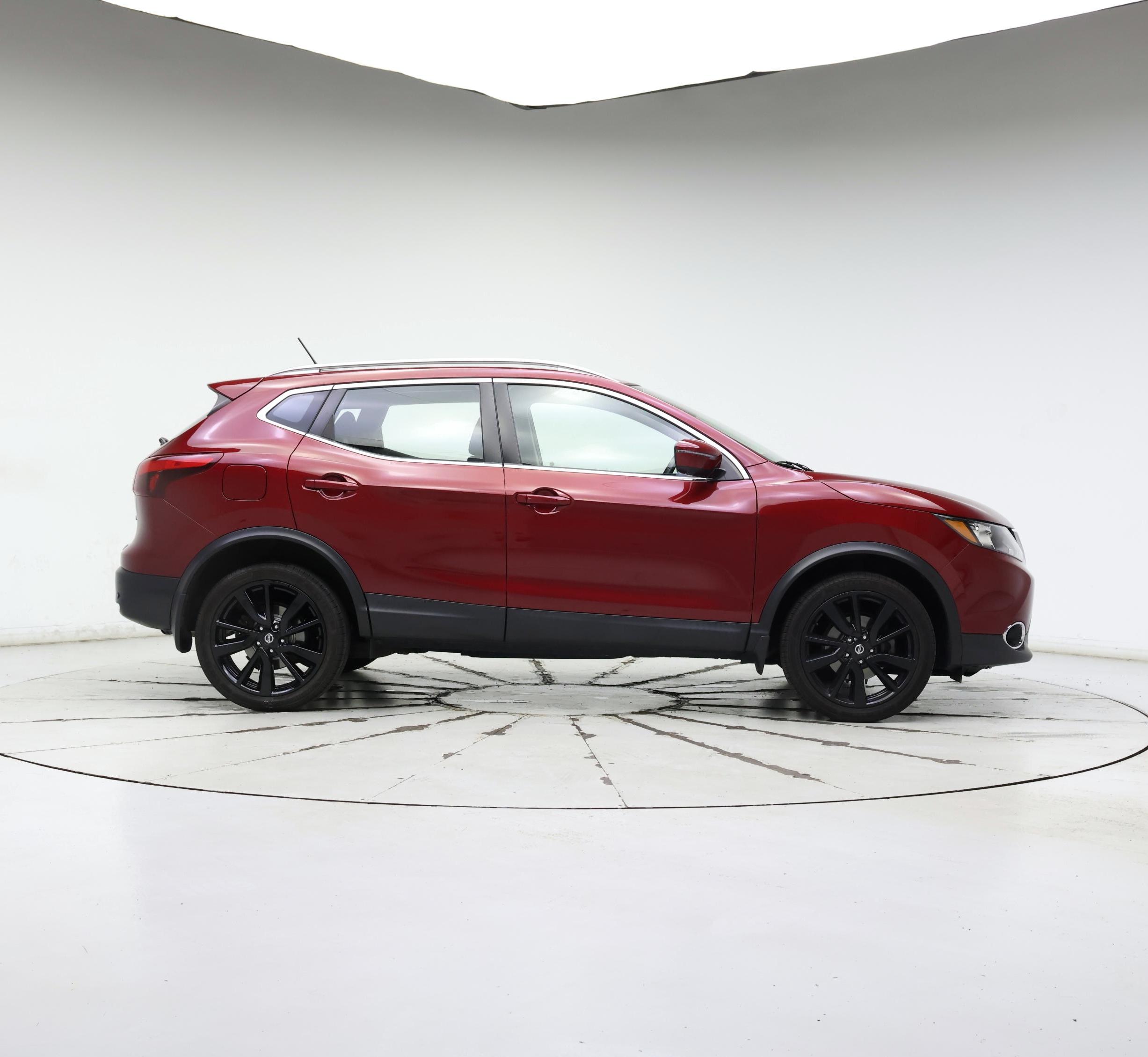 Thumbnail: 2019 Nissan Rogue Sport - 7